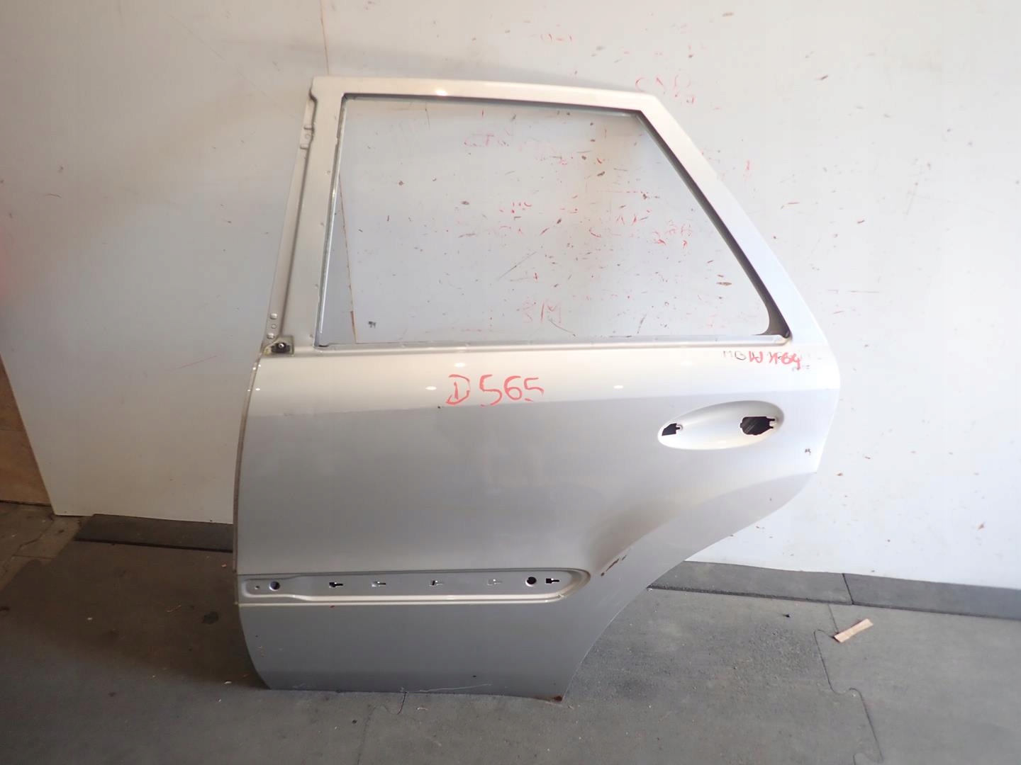 Tür heck hinten links MERCEDES ML W164 A164