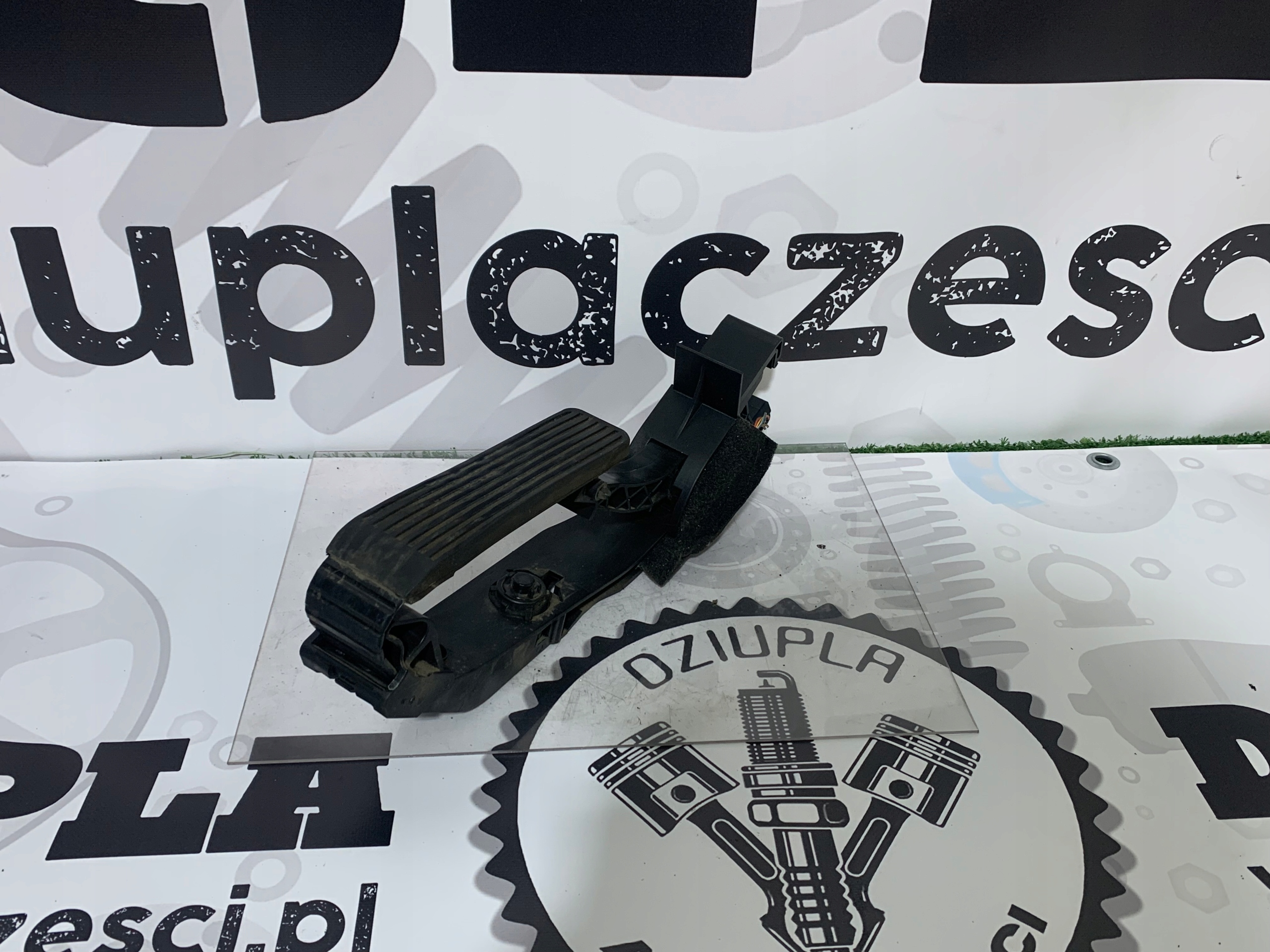 potentiometer Gaspedal MERCEDES A2113000904
