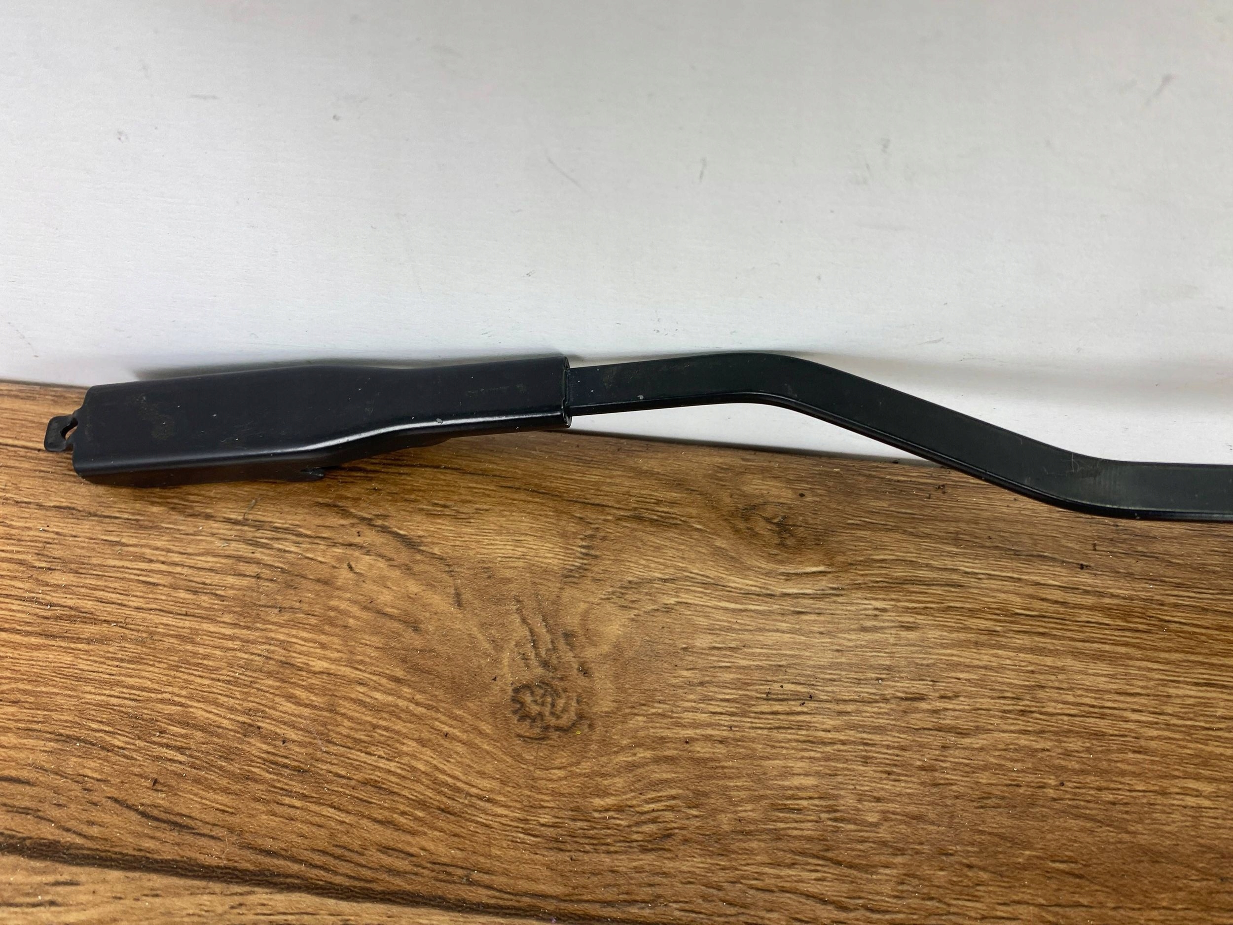 wiper arm windows Ford Escape IV Kuga MK3 2020+