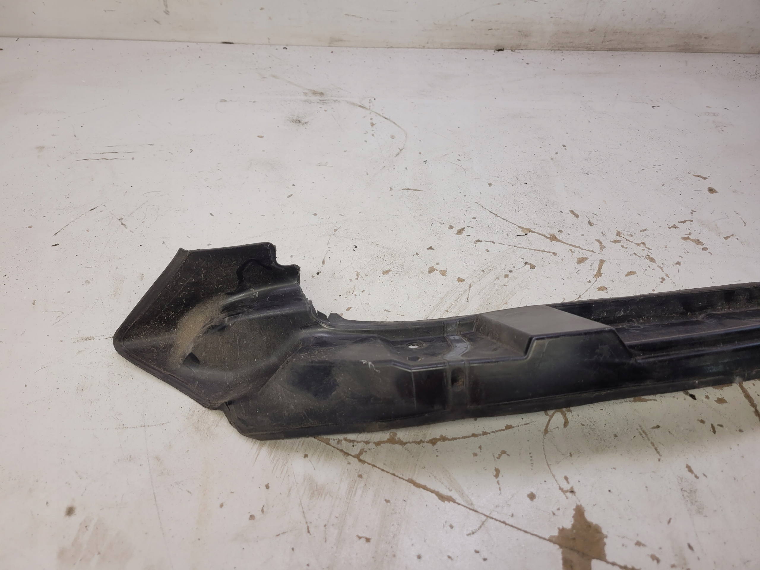 INSONORISATION AILE DROIT AUDI Q5 8R 8R0821112B