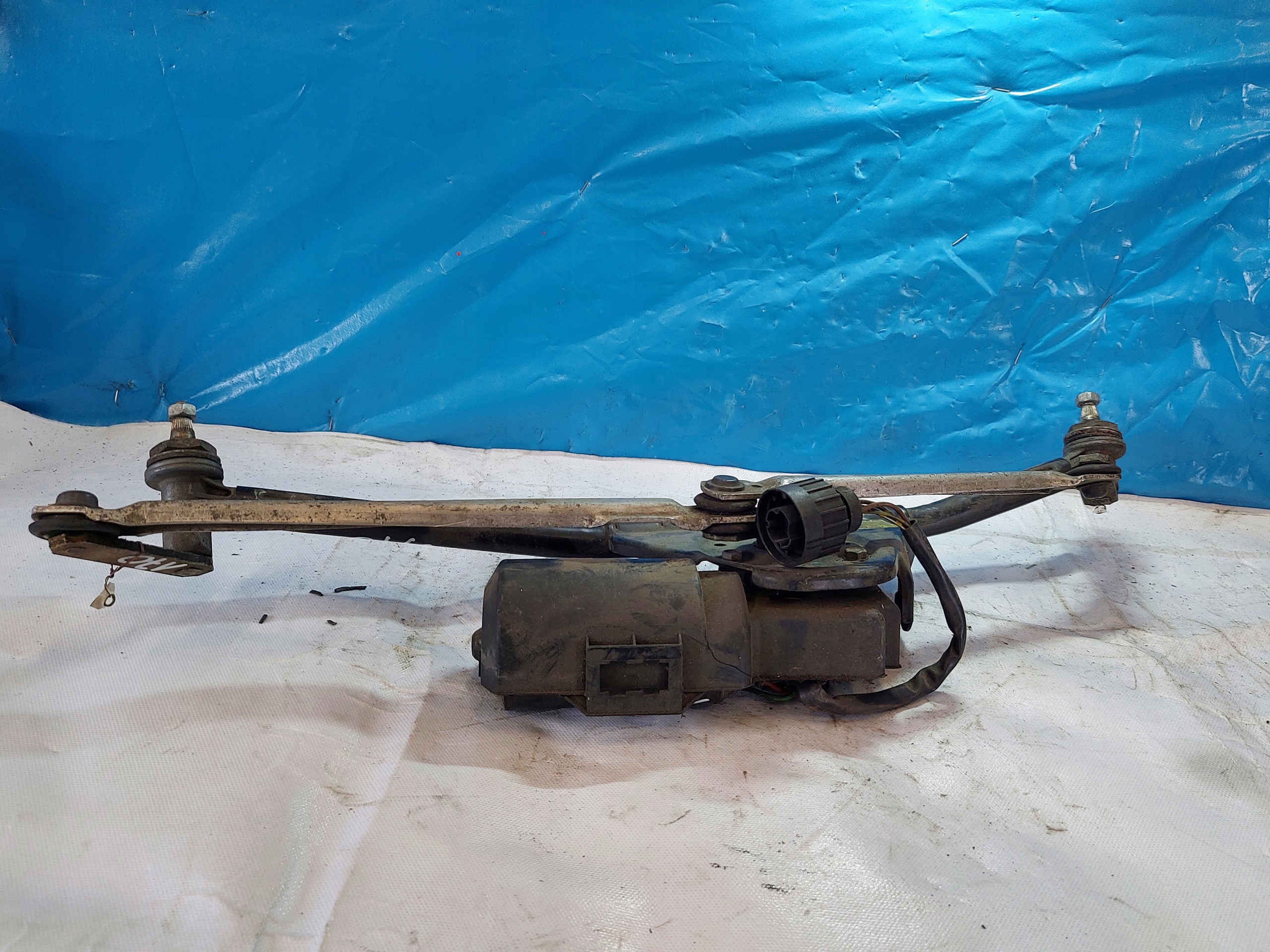wiper mechanism BMW E36 1387027 front