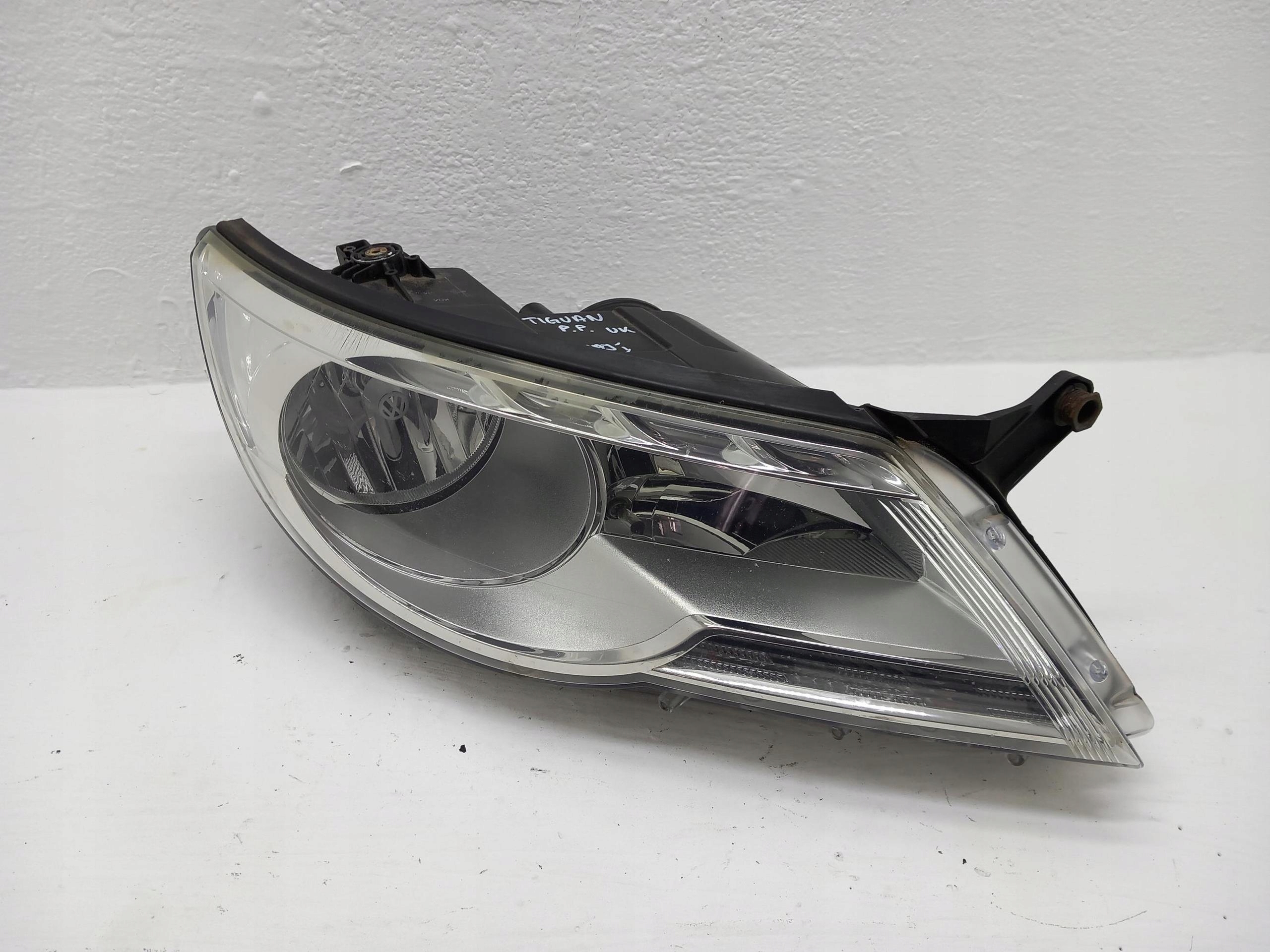light complete right front VW TIGUAN and 5N 5N2941032K 07-11 UK