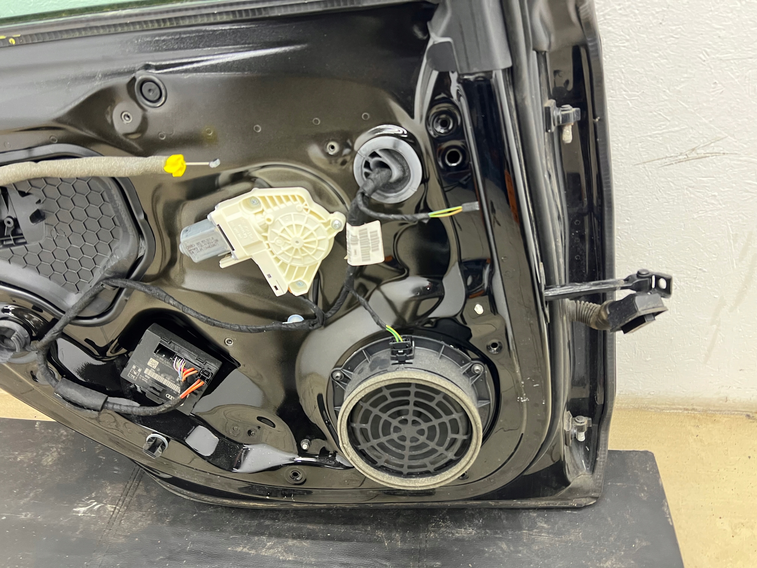 Tür links heck AUDI A6 C7 LY9B KOMBI 2011-2017 Original LAKIER KOMPLETE