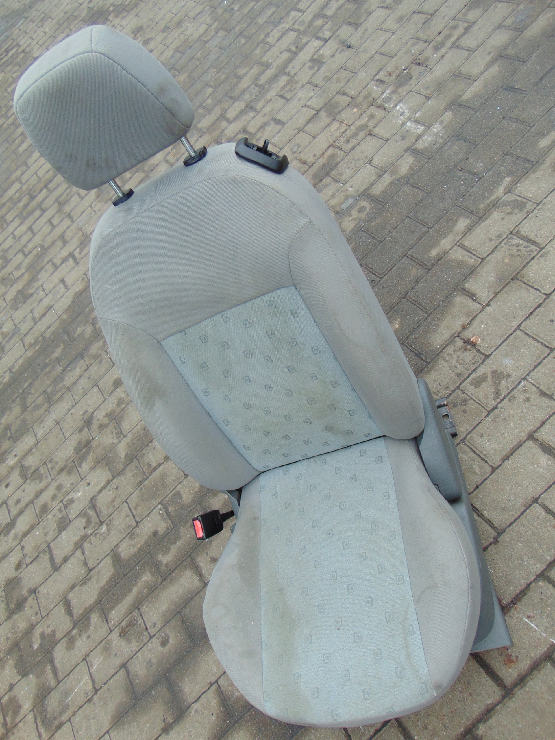 ПЕРЕДНЕЕ ЛЕВОЕ СИДЕНЬЕ ВОДИТЕЛЯ FORD FIESTA MK6 VI 3D EU