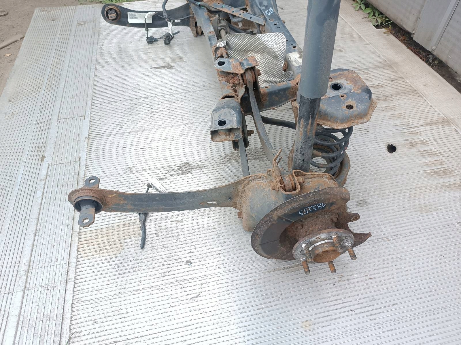 sider axis springing rear part VOLVO C30 and swing arm shock absorber