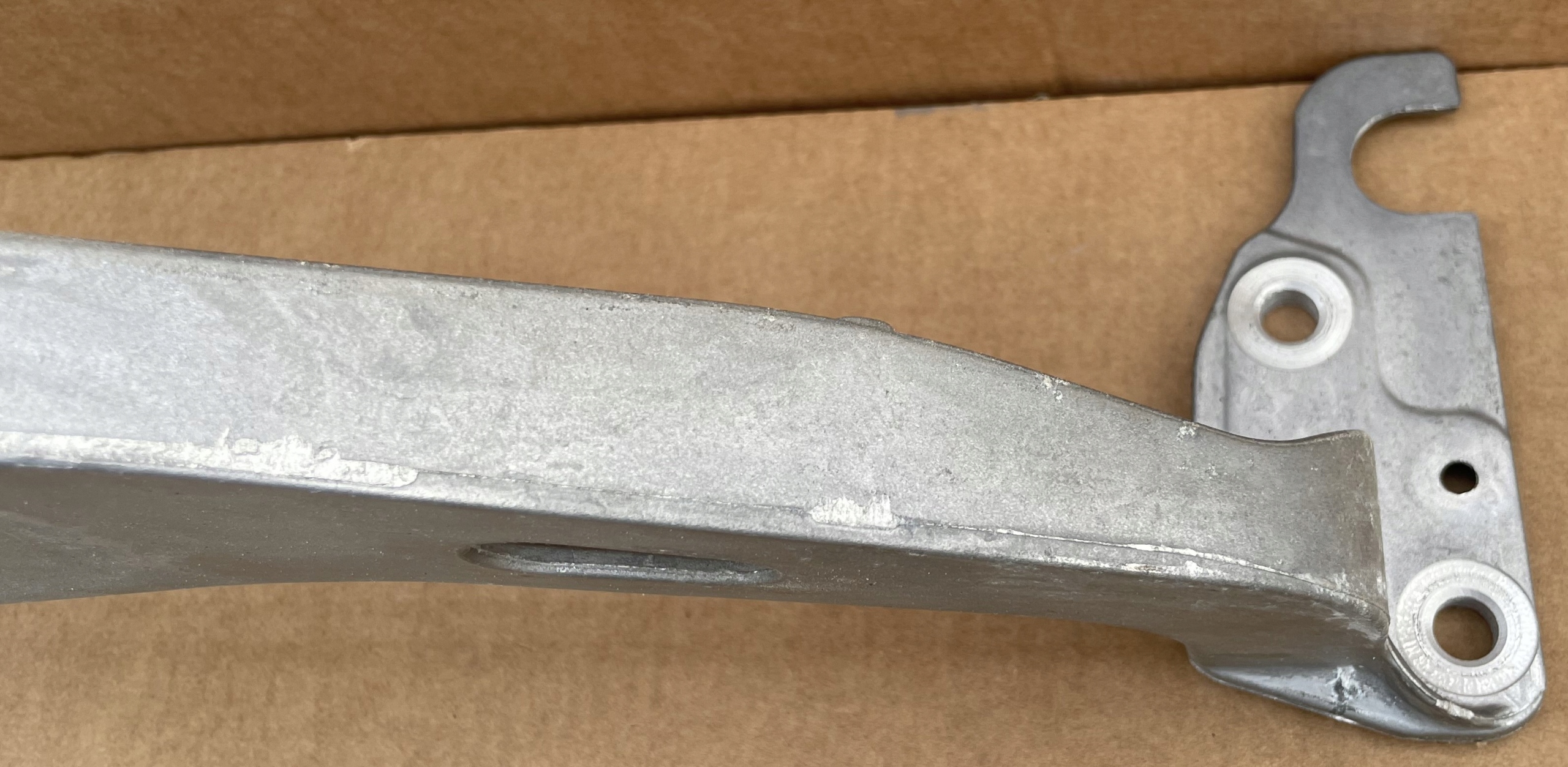 Support plaque Moteur 8K0199521Q AUDI VW Original IDEAL