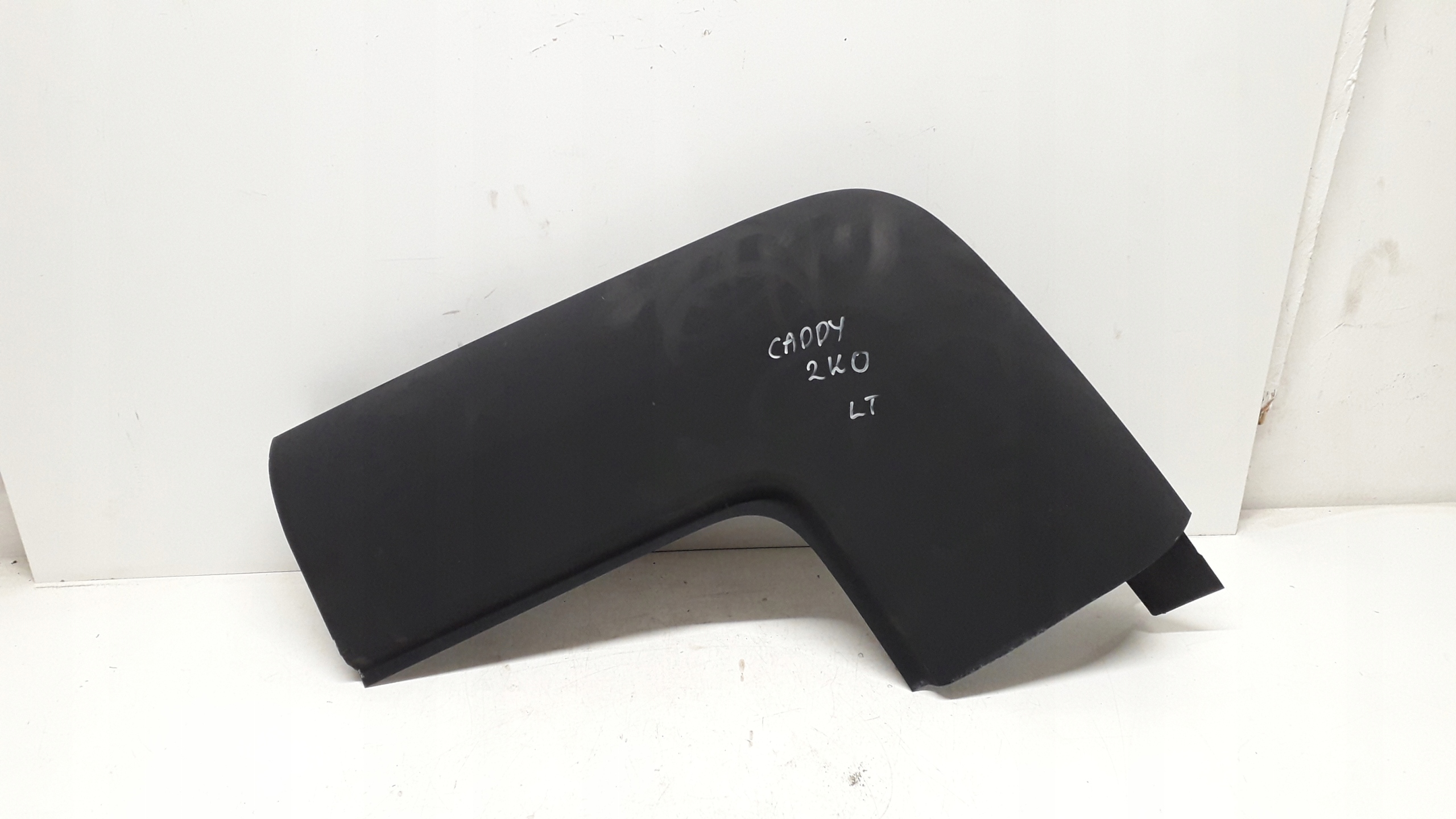 VW CADDY 03-20 SŁUPEK - DACH LEWY TYŁ GÓRA