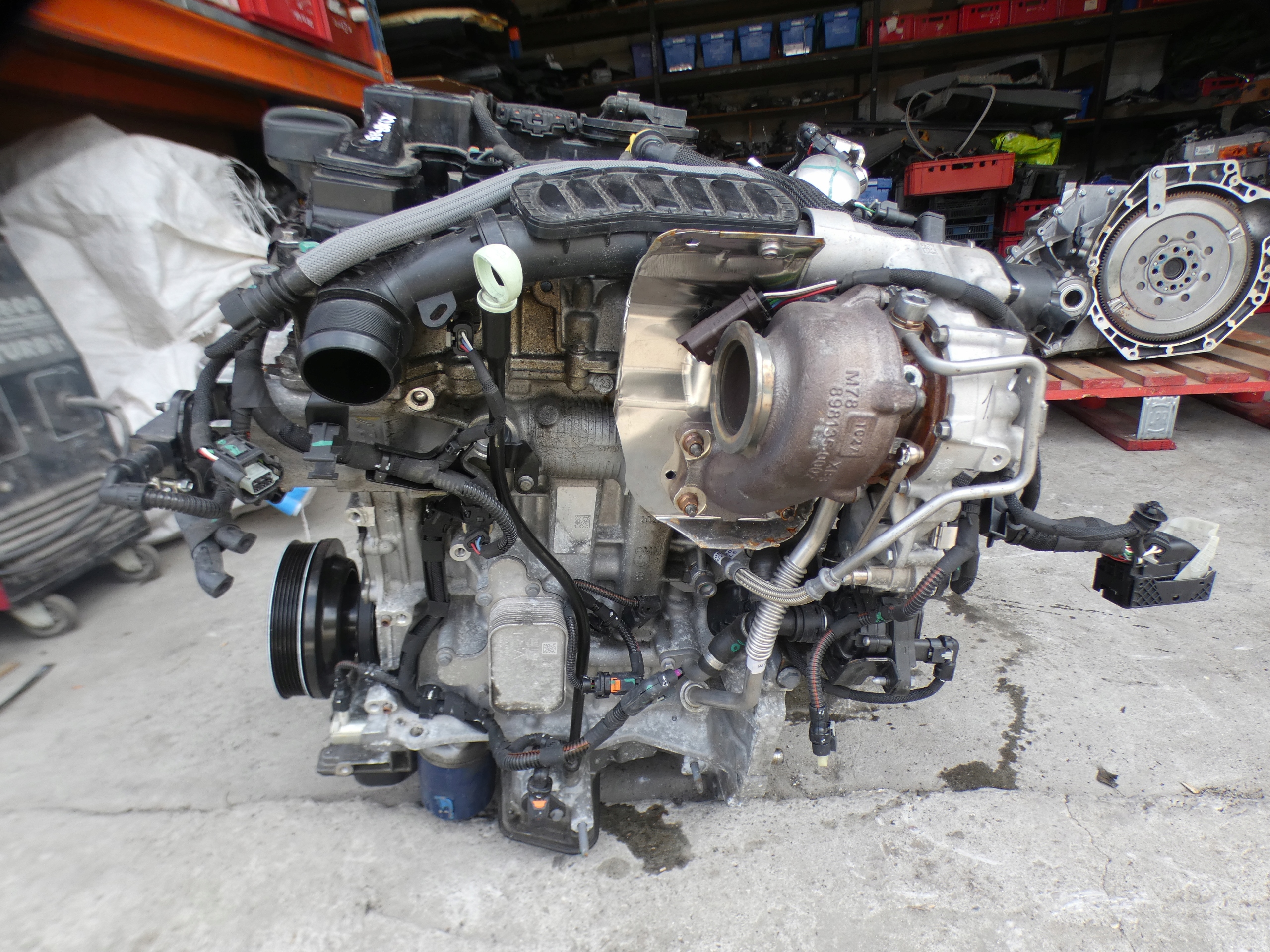 Peugeot 308 T10 III 1.2 THP engine complete 10XRAB, HN09
