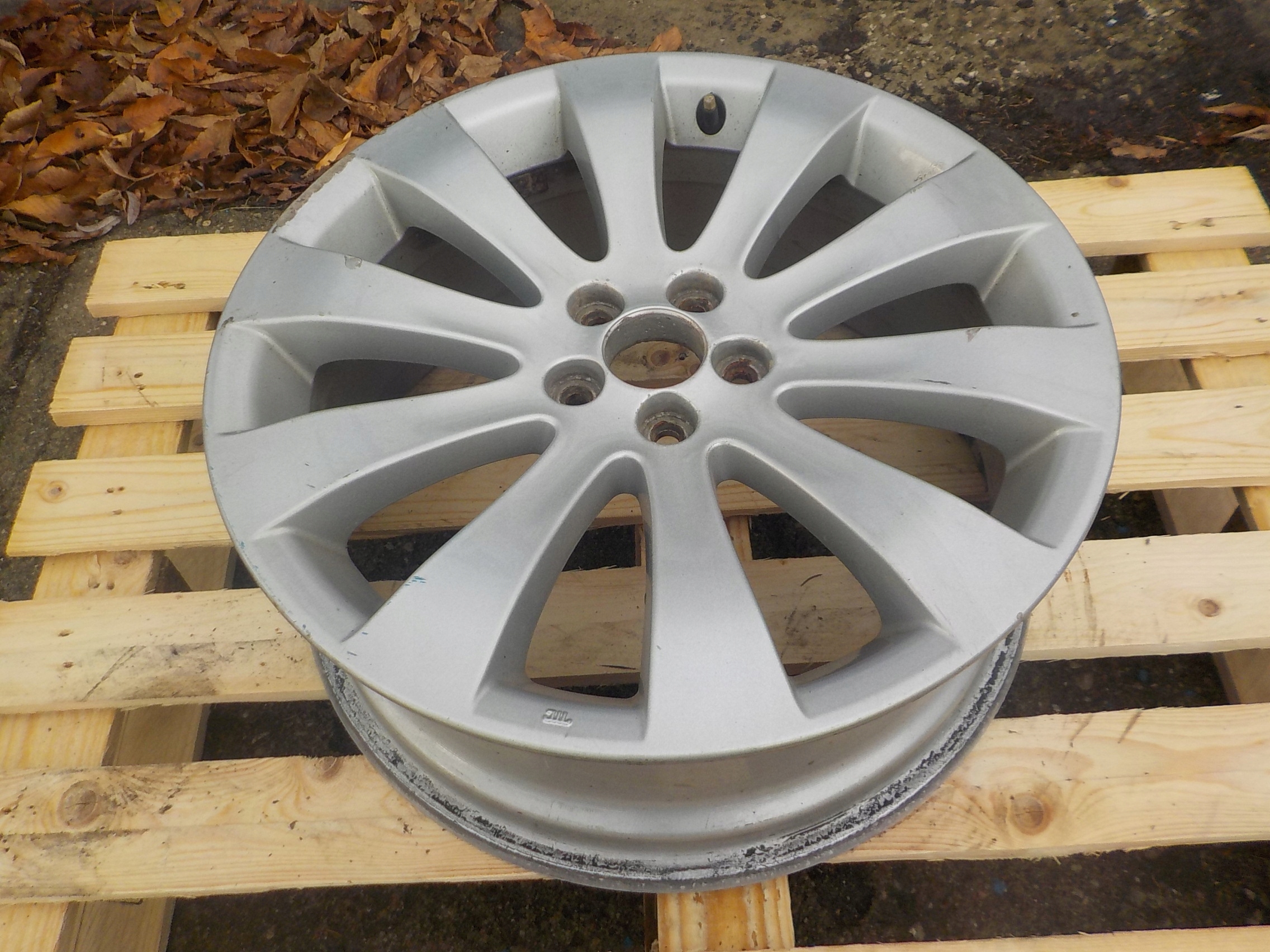 SUBARU LEGACY IV SPEC B disk hliníkový R18 5x100