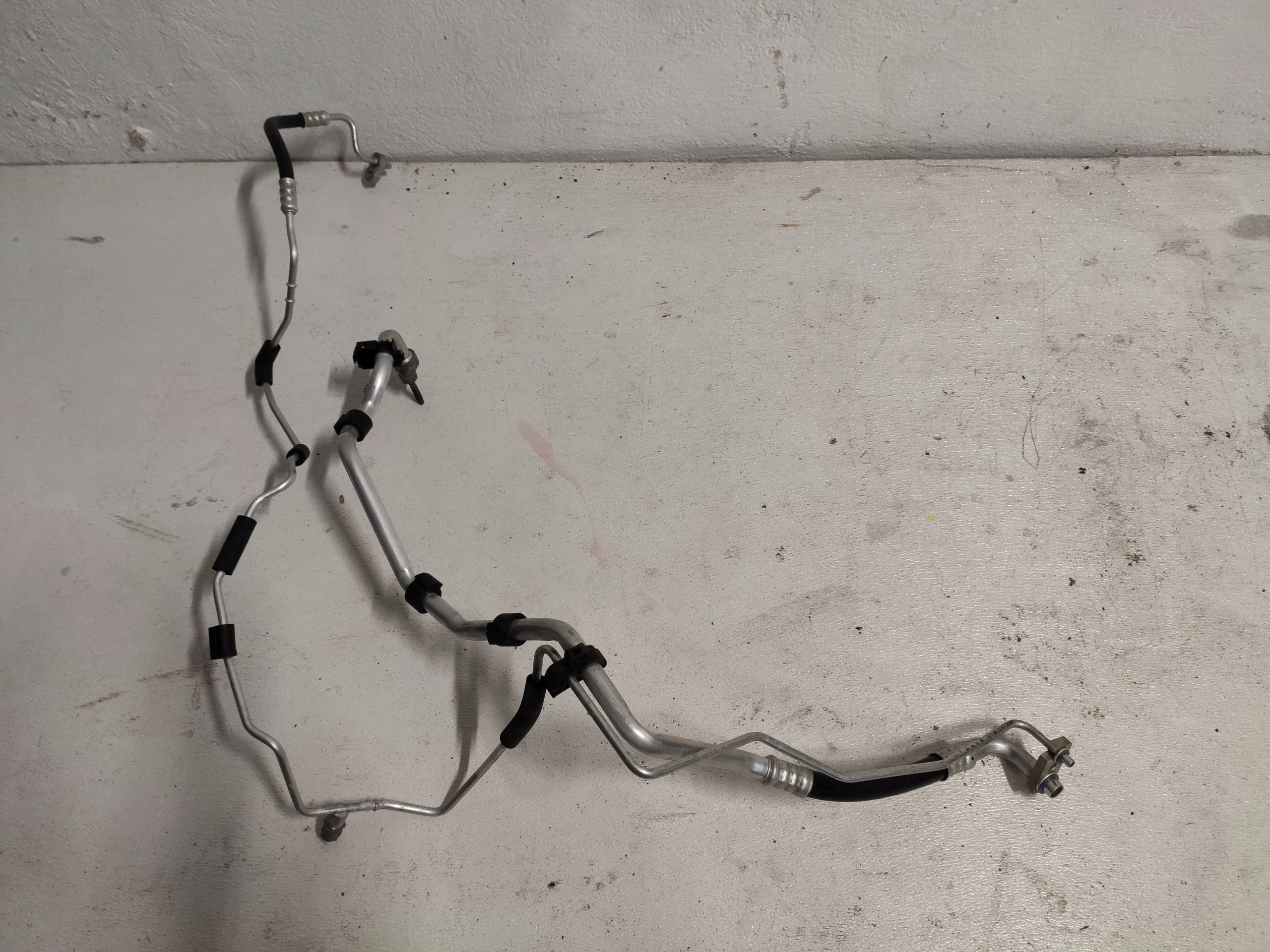 39121589 - OPEL ASTRA K V 2018 1.6 T ДРОТИ КОНДИЦІОНЕРА