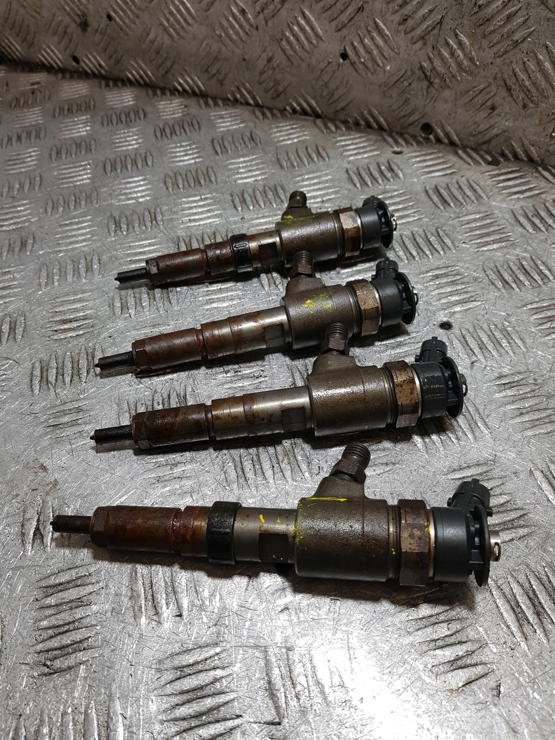 Einspritzdüse Einspritzdüse KOMPLET PEUGEOT 207