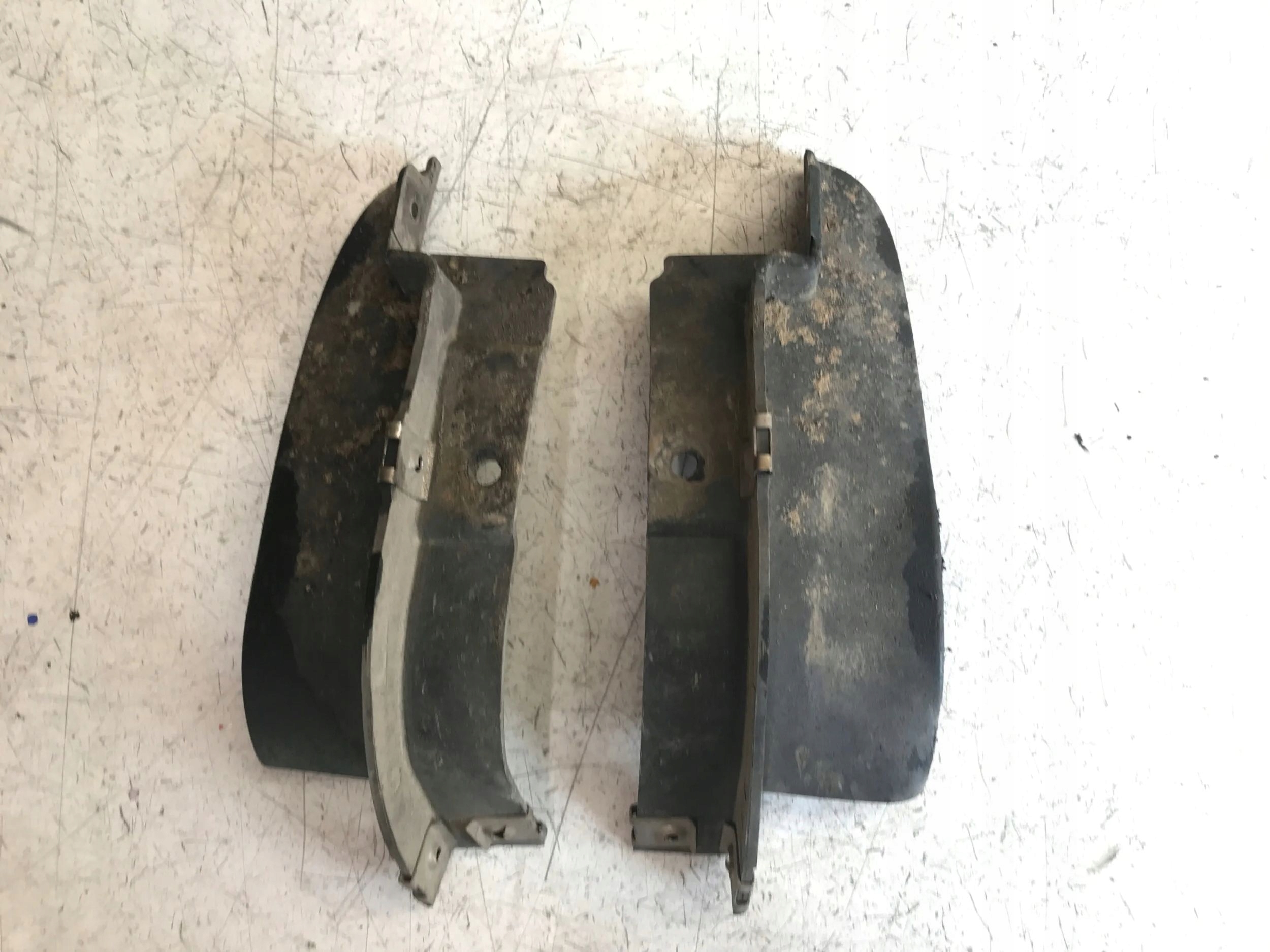 Schmutzfänger links rechts heck AUDI A4 B6