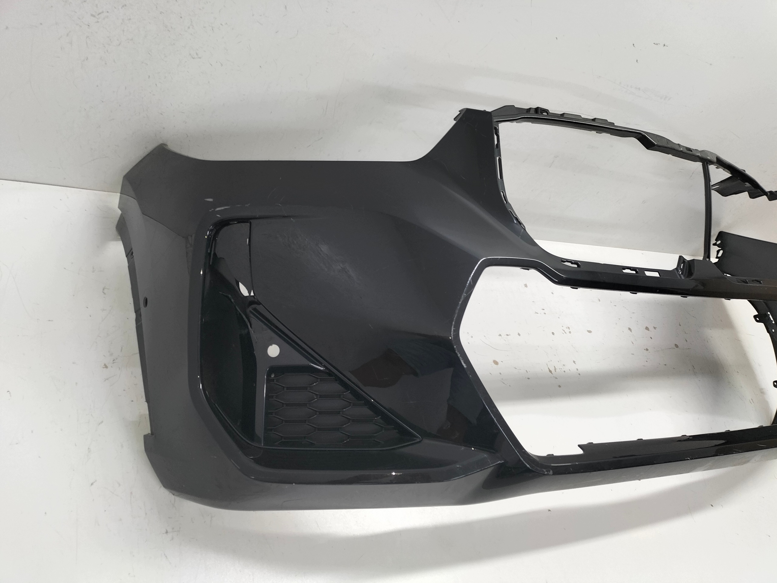 nárazník přední předek BMW X1 U11 22- m-packet