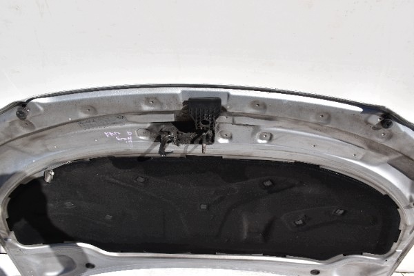 cofano AUDI A3 8P LIFT 2008-2012 Kod lakieru: LX7W