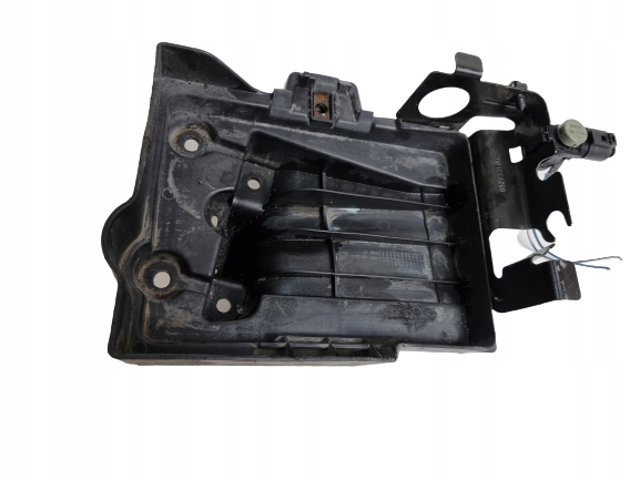 05115730AB - КОРПУС АККУМУЛЯТОРА JEEP PATRIOT COMPASS