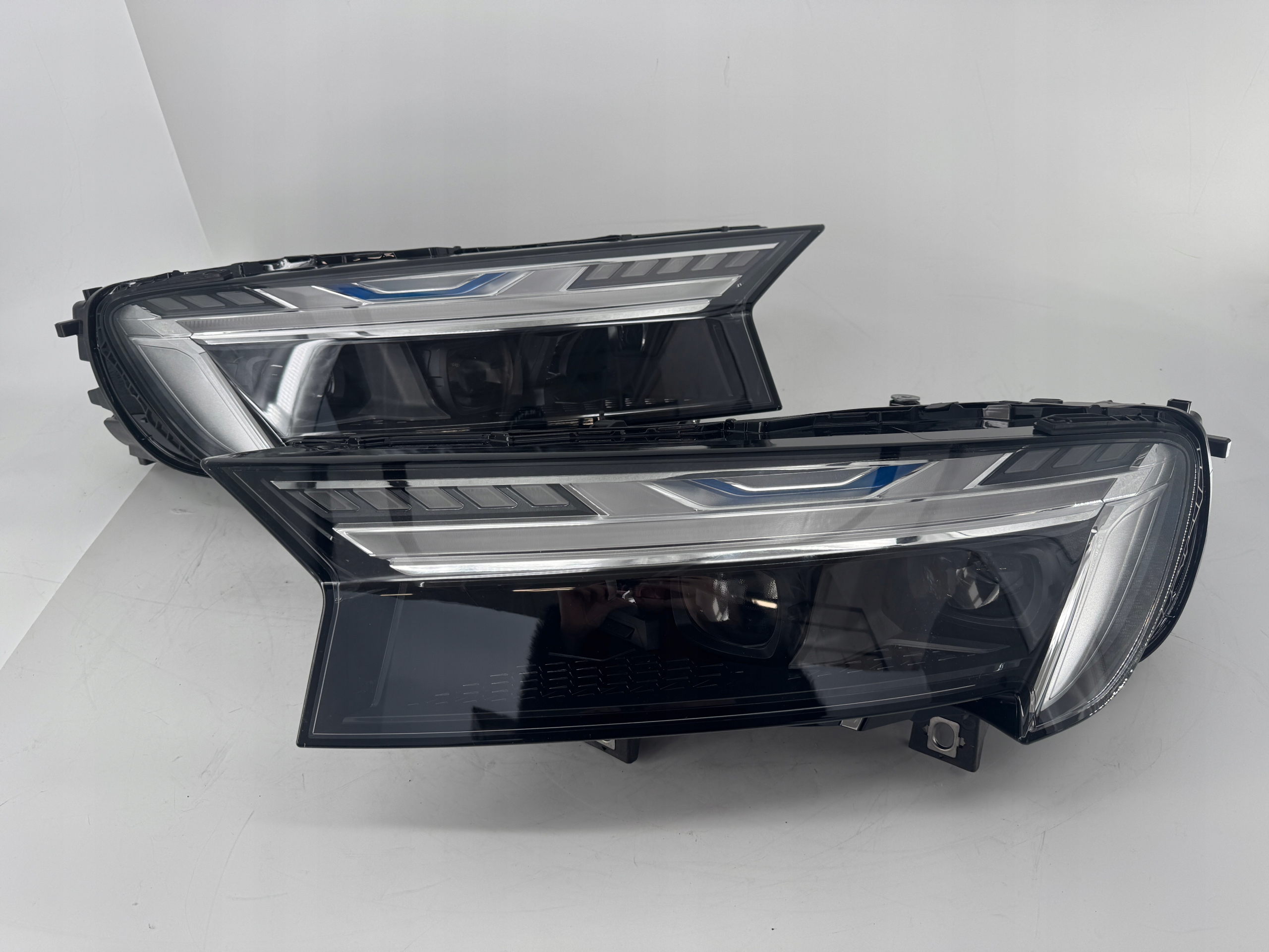 AUDI Q7 4M LIFT лазерная лампа левая правая