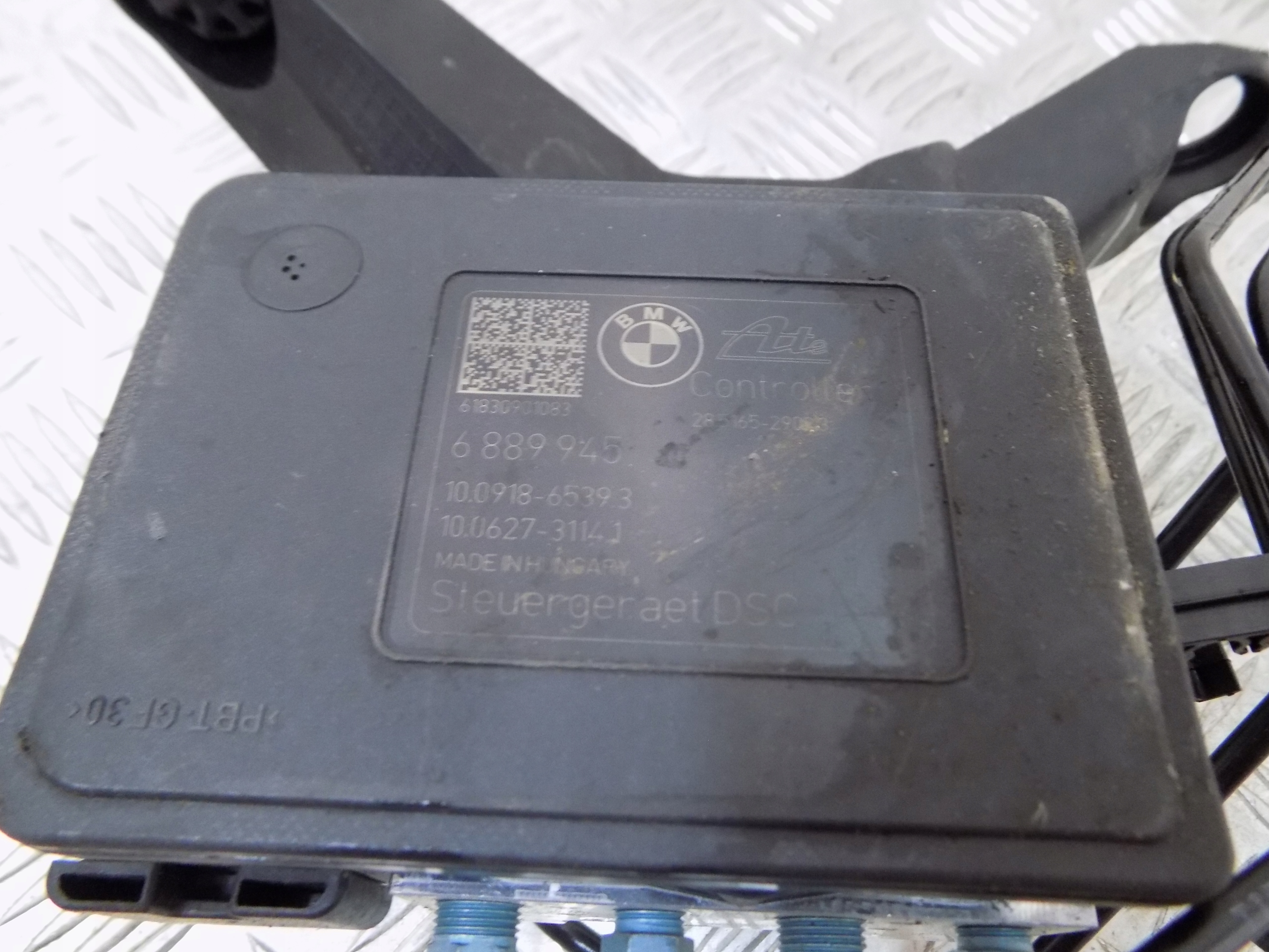 MINI oe 6889945 насос abs