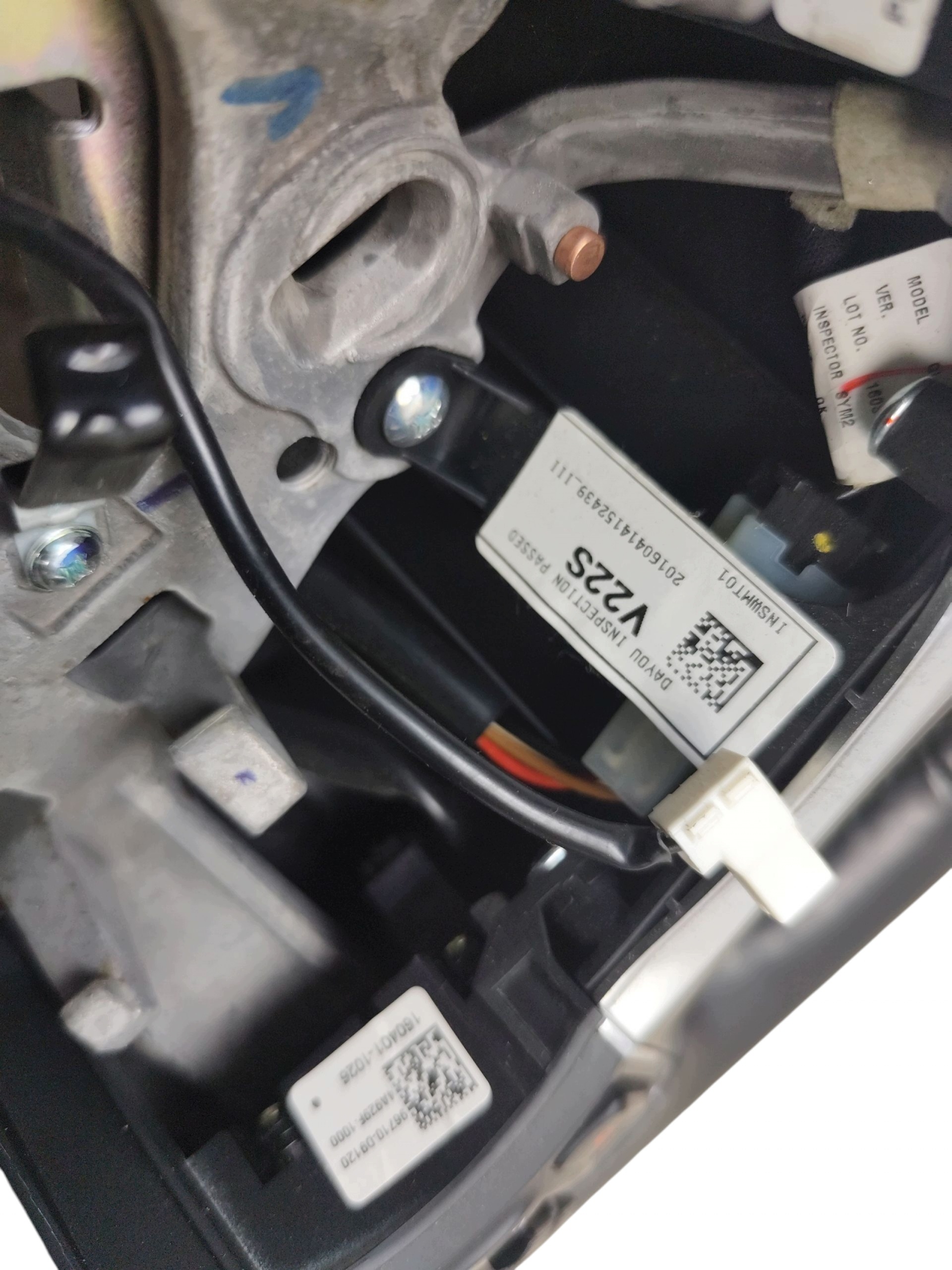 lenkrad leder KIA SPORTAGE IV 4 (2016-2018) 56100F1220 MULTIFUNKCYJNA