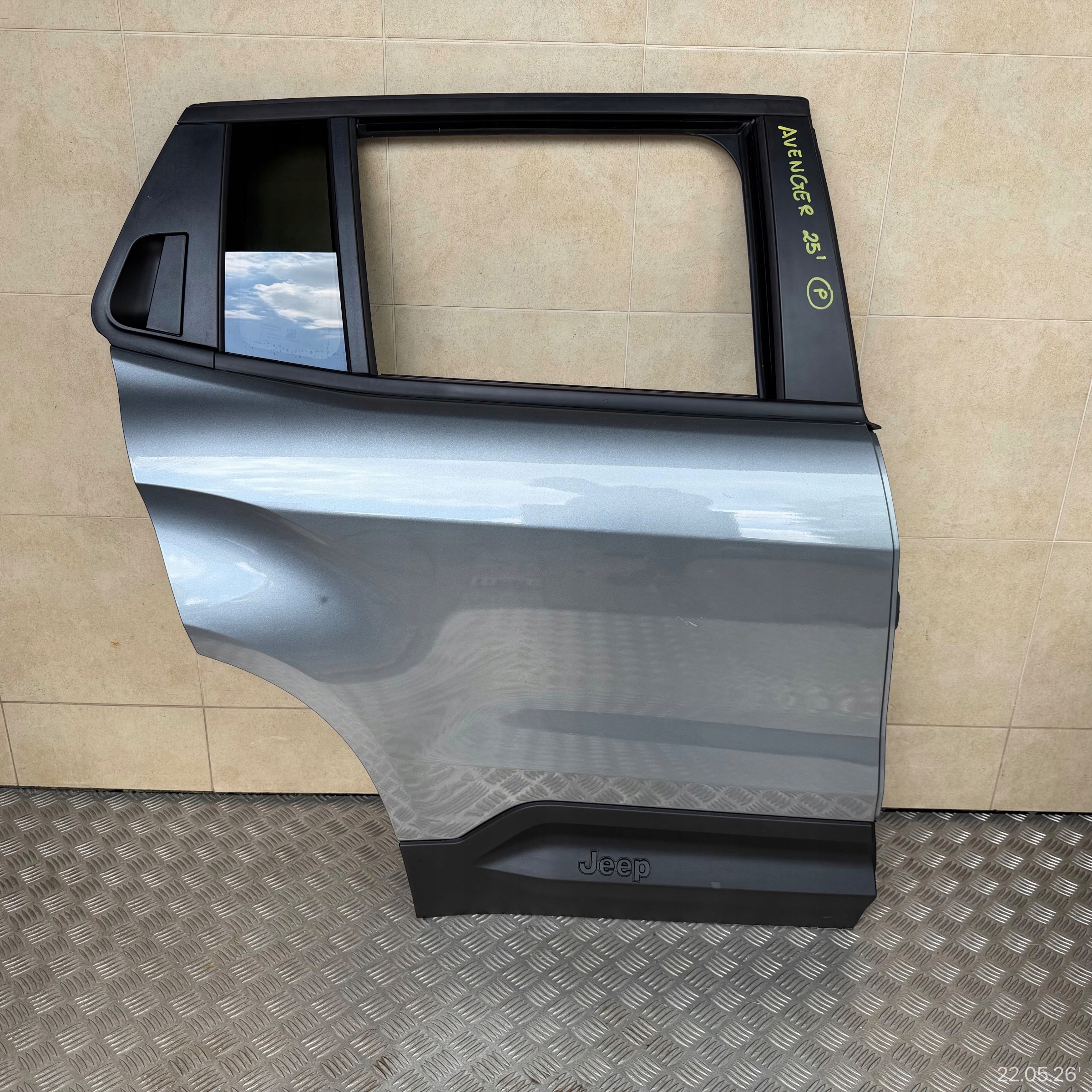 door complete rear. right JEEP AVENGER 2025 ROK