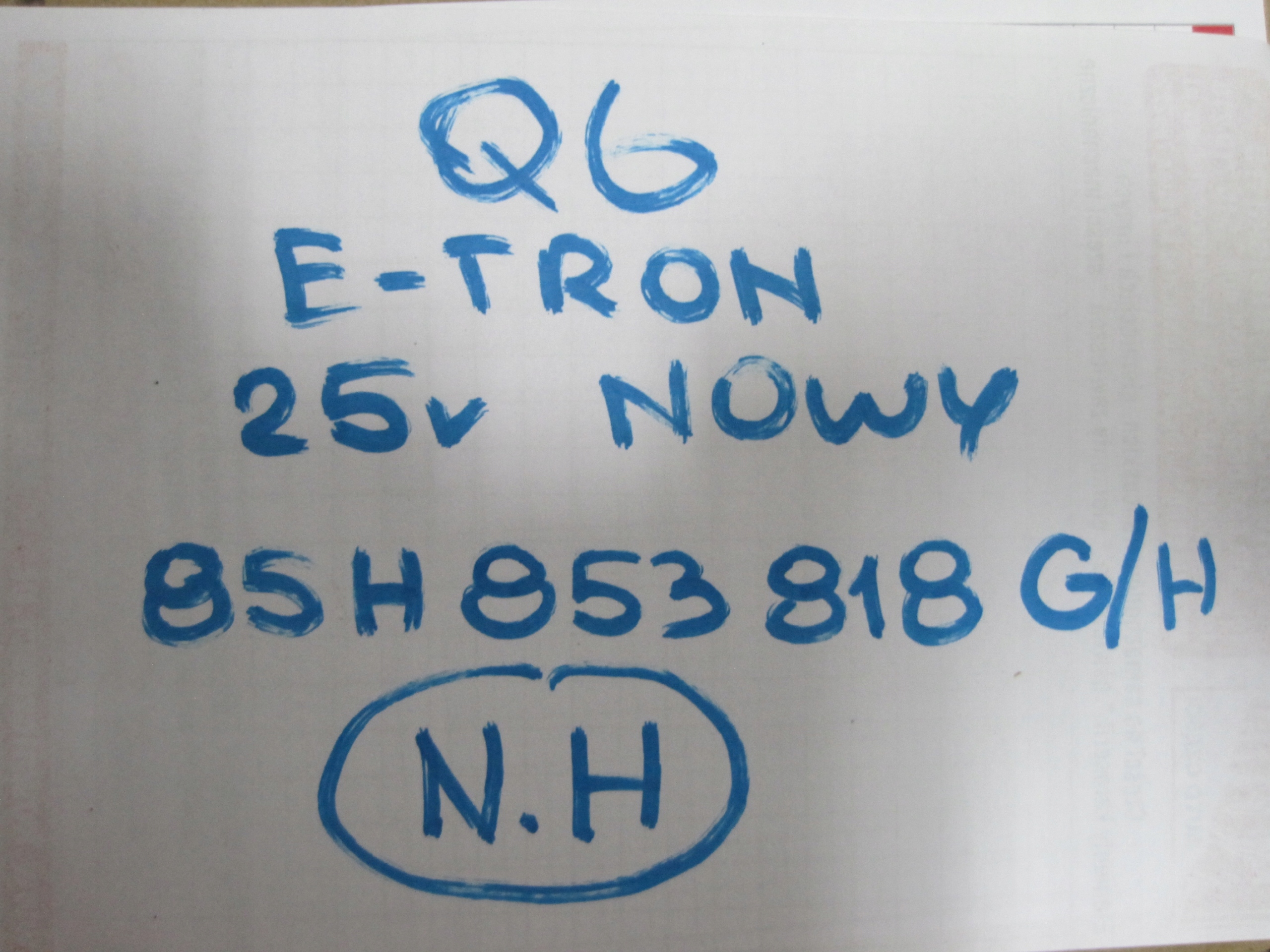 Blende Gehäuse Leiste Schutzleiste für Kotflügel rechts AUDI Q6 E TRON 85H853818G oder H