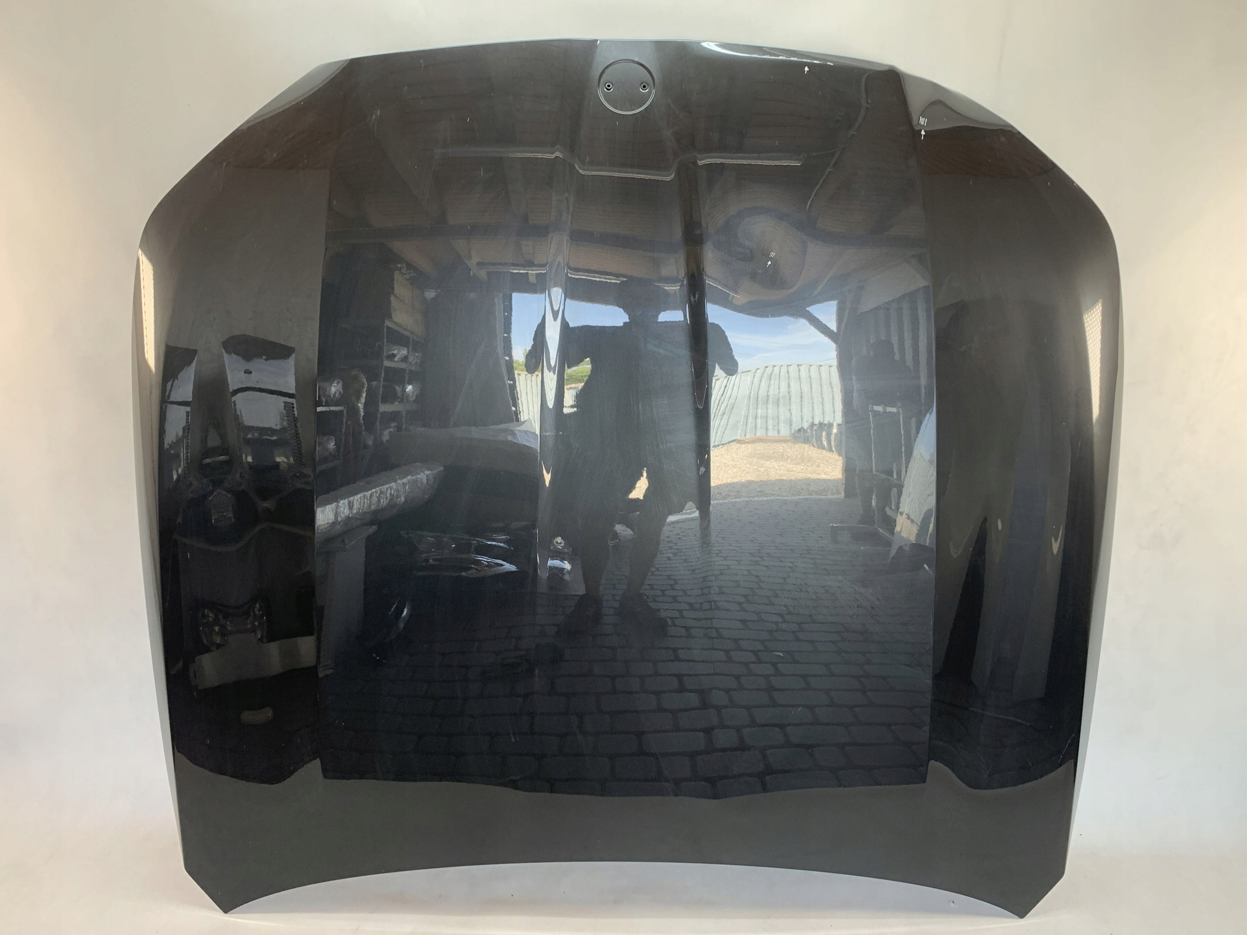 bonnet BMW 5 V G60 G61 23r 2023 08.25