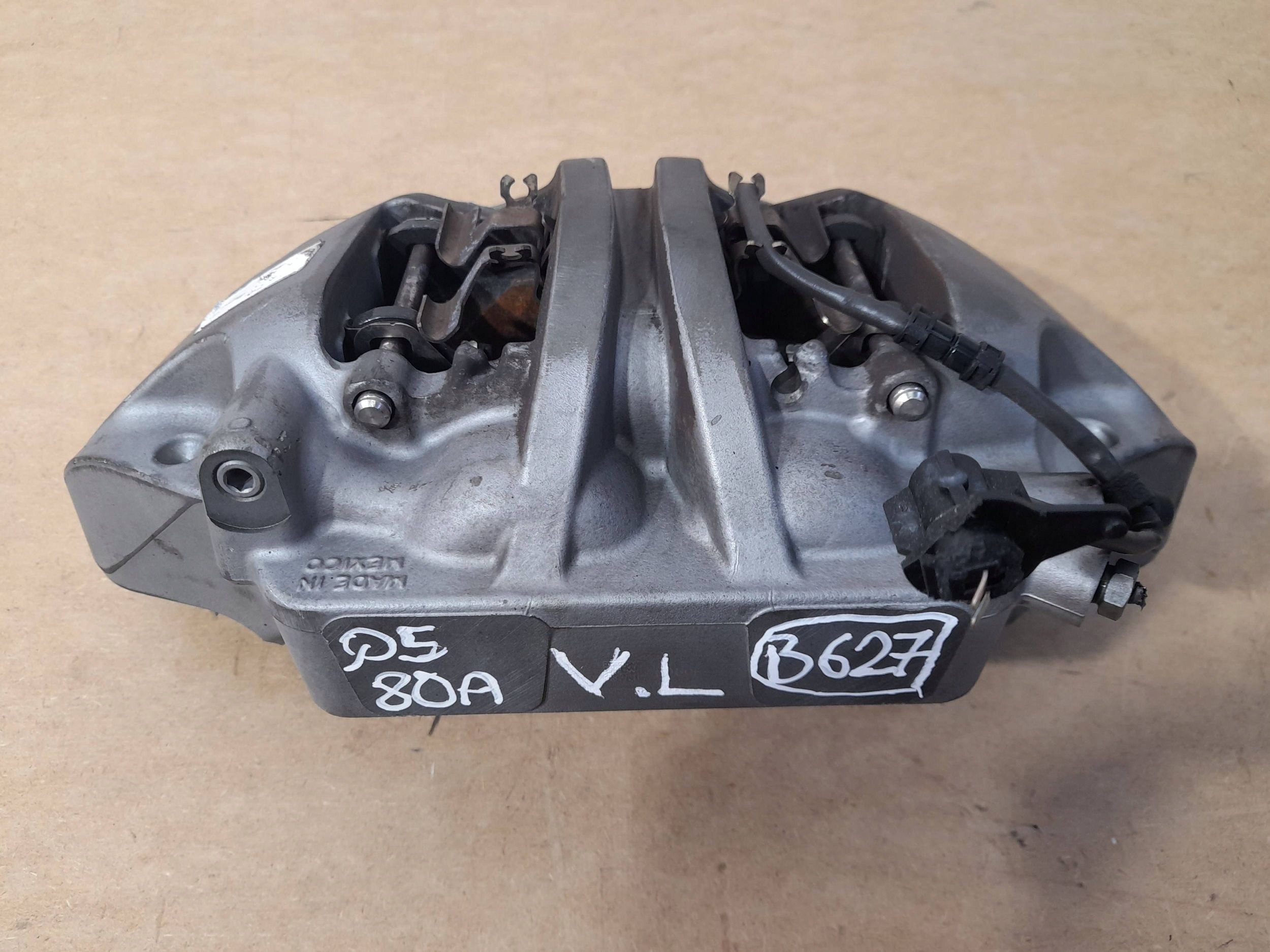 Audi Q5 SQ5 A6 A8 C8 4K caliper brake front left (B627)