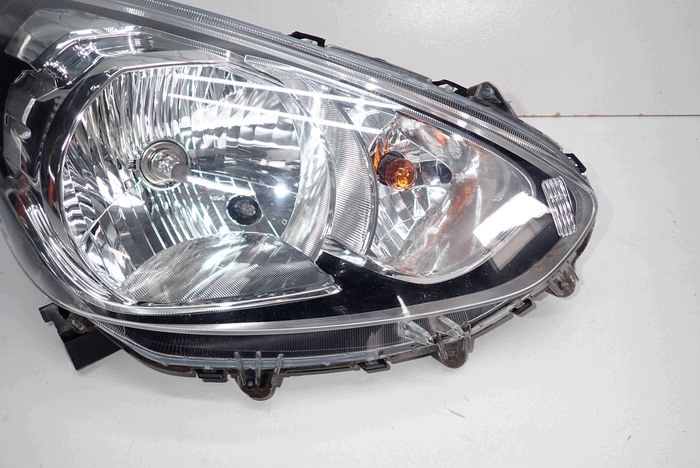 MITSUBISHI SPACE STAR 13- reflektor right light right