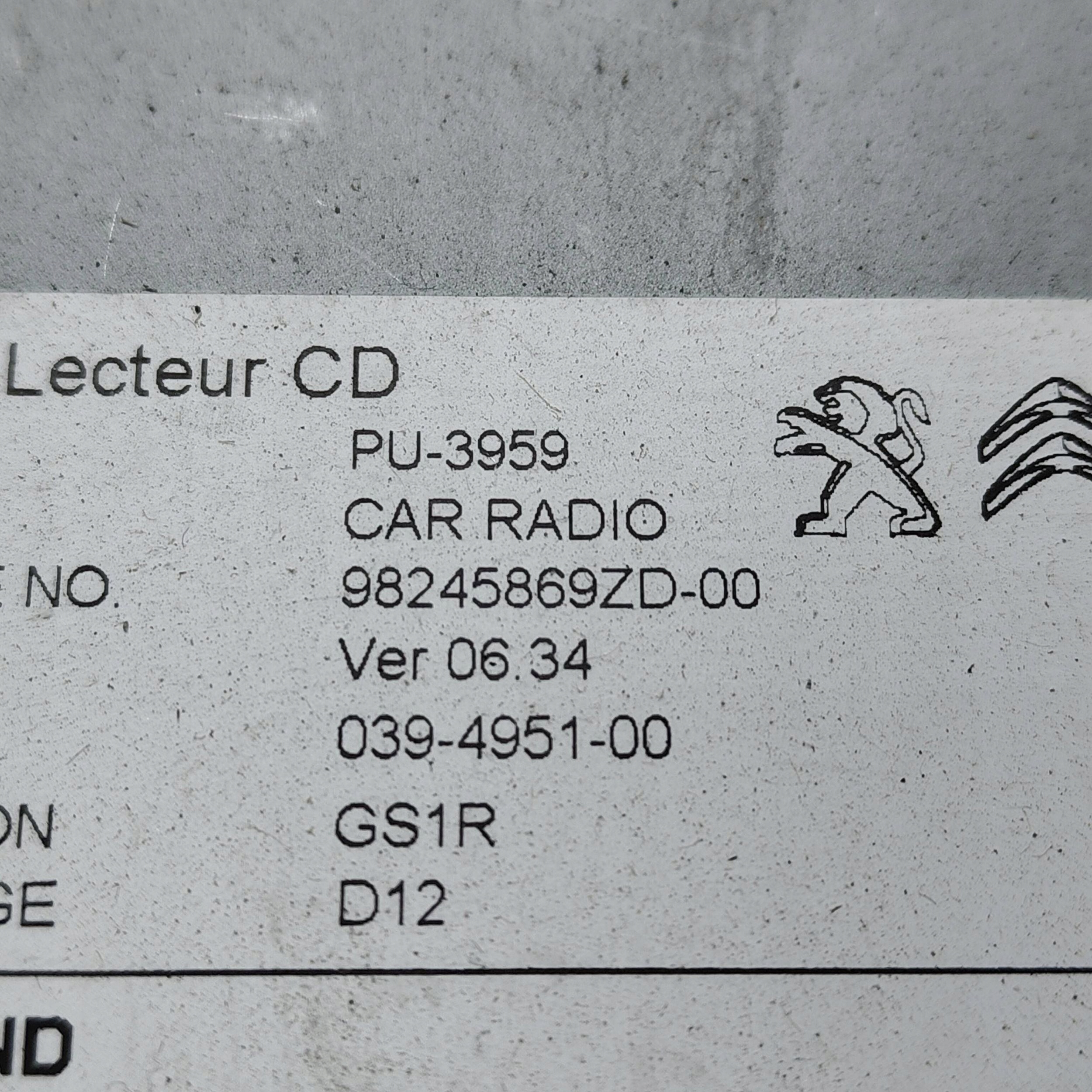 player navigation devices Peugeot 2008 and PU3959