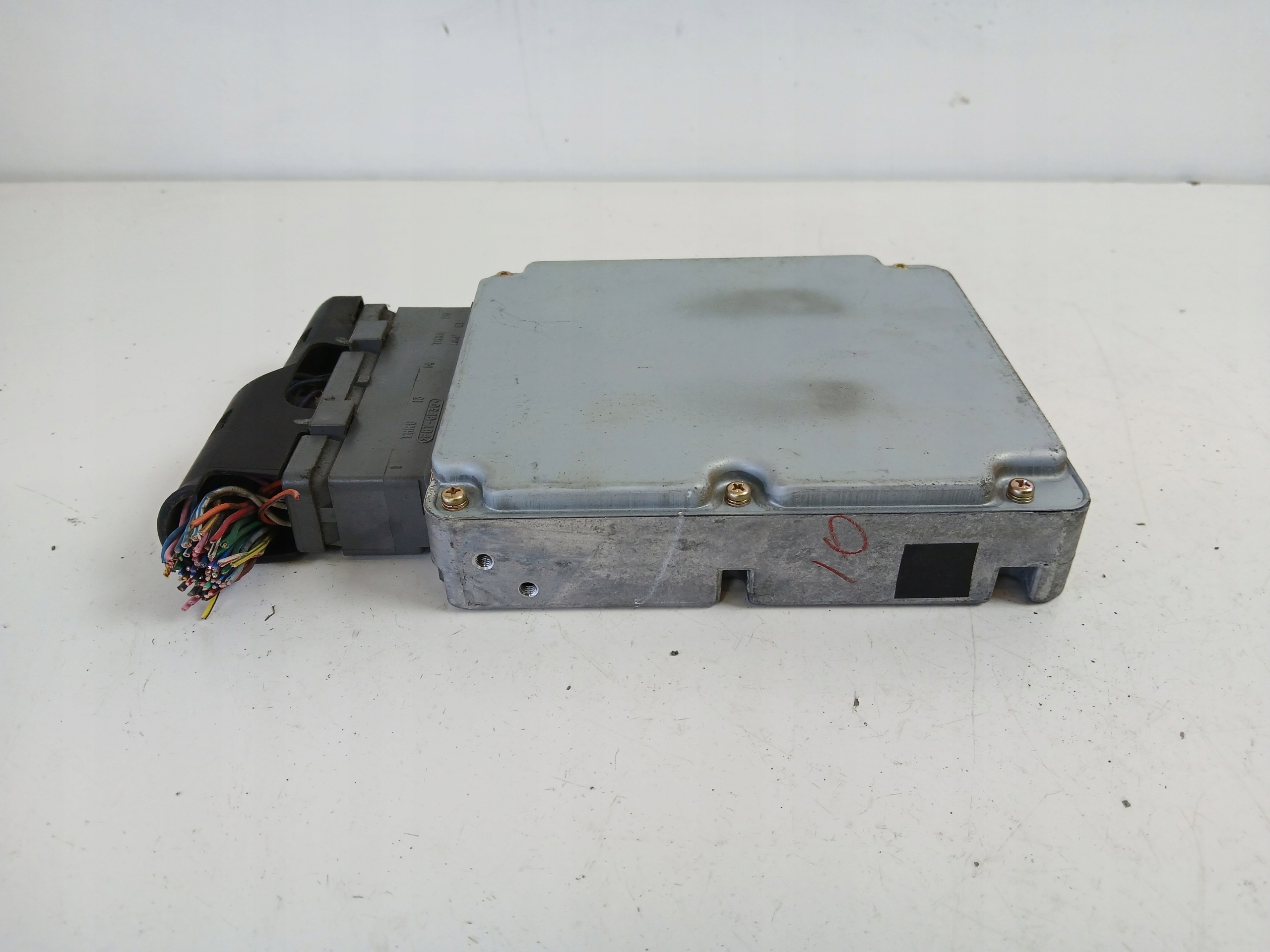 MAZDA 6 GG 2.0 CITD control unit of the engine RF5N18881