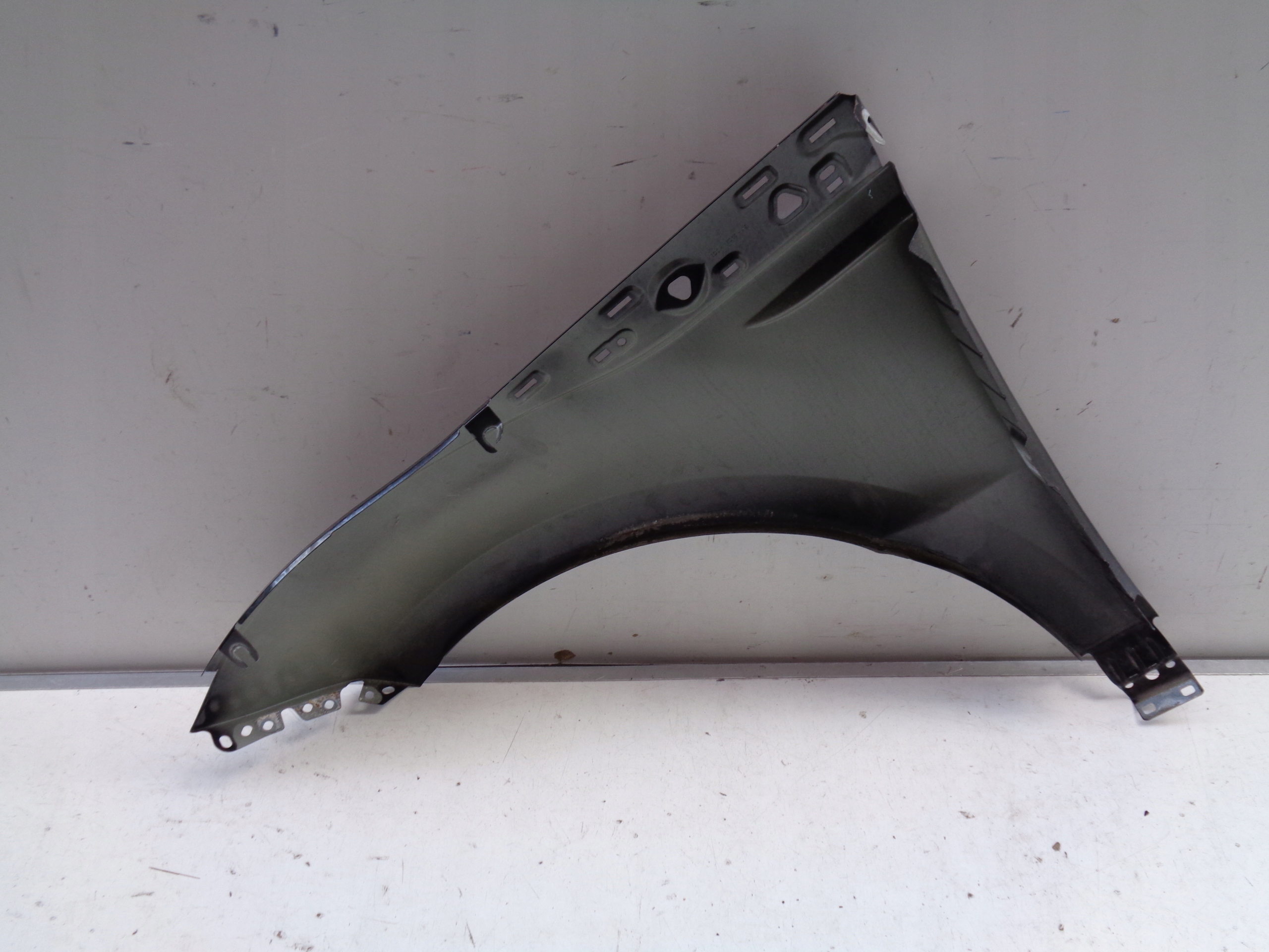 fender right front RANGE ROVER EVOQUE II 19- NR 37082