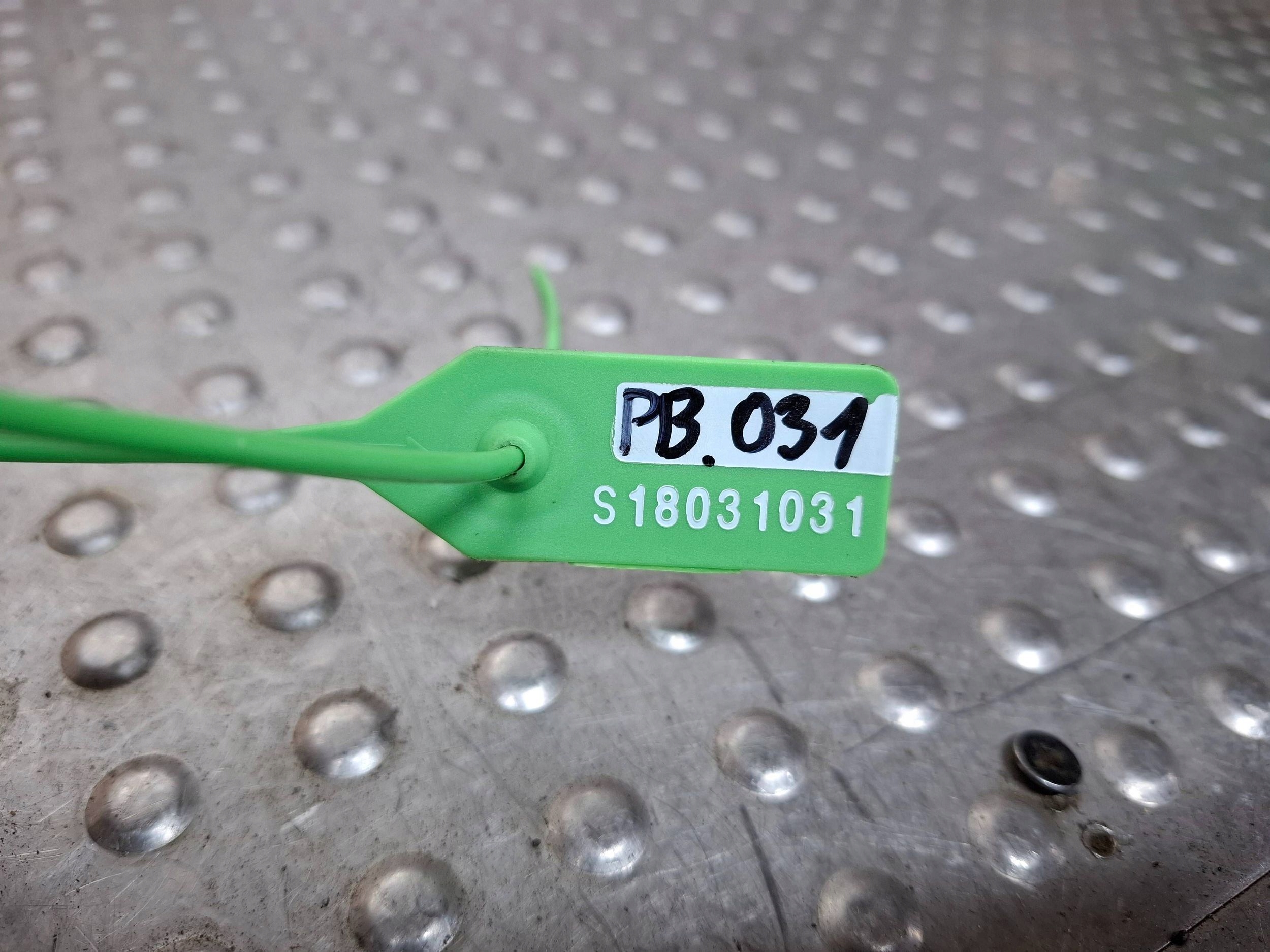 prijenos klimatizacije 9168365 BMW 3 E90 E91 E81 E87 2.0D N47