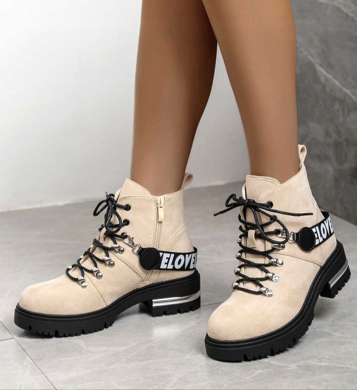 BOTKI DAMSKIE OCIEPLANE TRAPERY BEŻOWE Z TASIEMKĄ Kod producenta NC1285