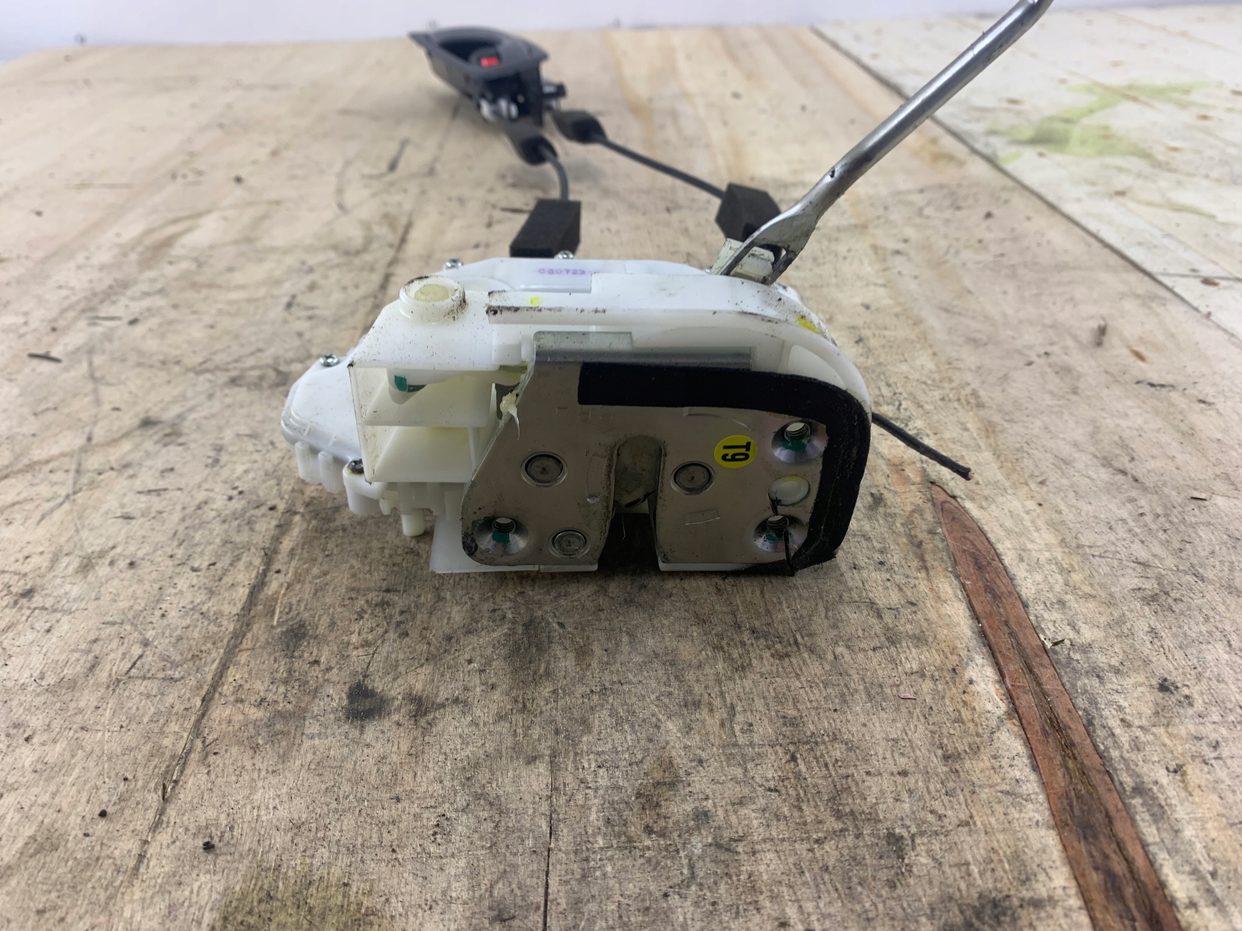 HONDA JAZZ III lock door left rear part