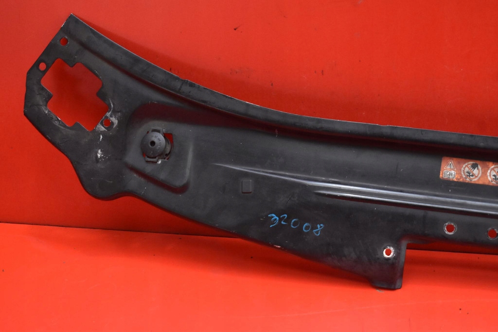 support panel for radiators pillar upper A2218173920 MERCEDES S-KLASA W221 05-09