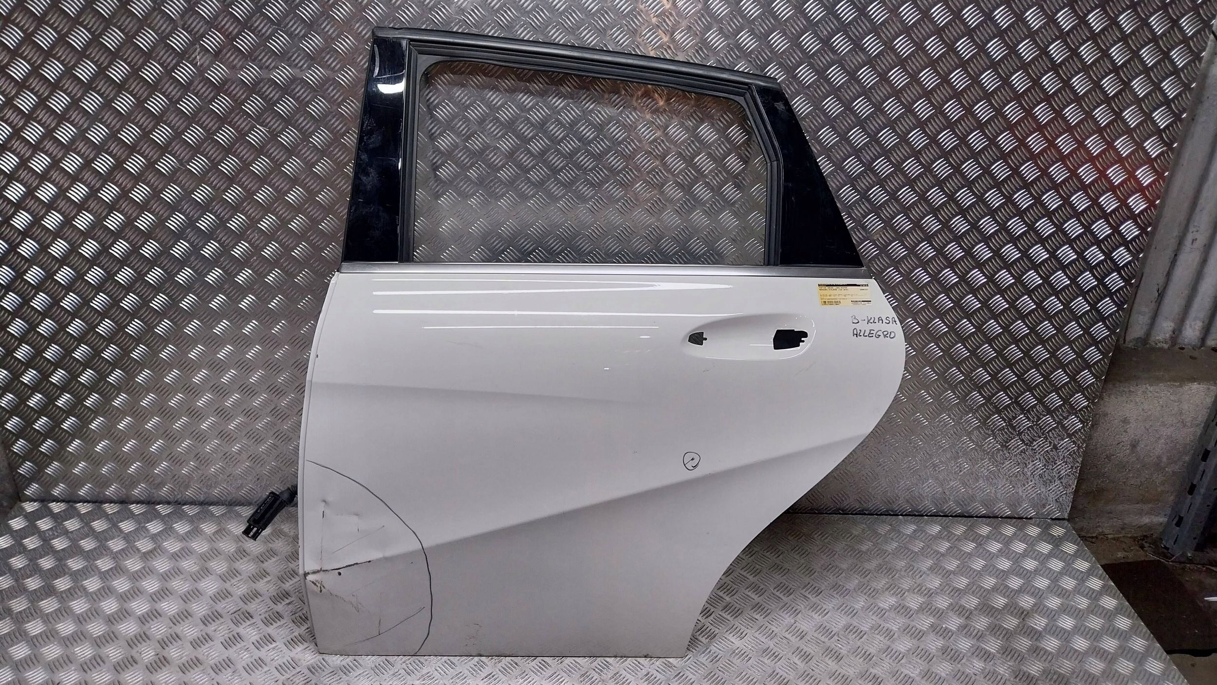 Tür heck links MERCEDES B-KLASA W246 11