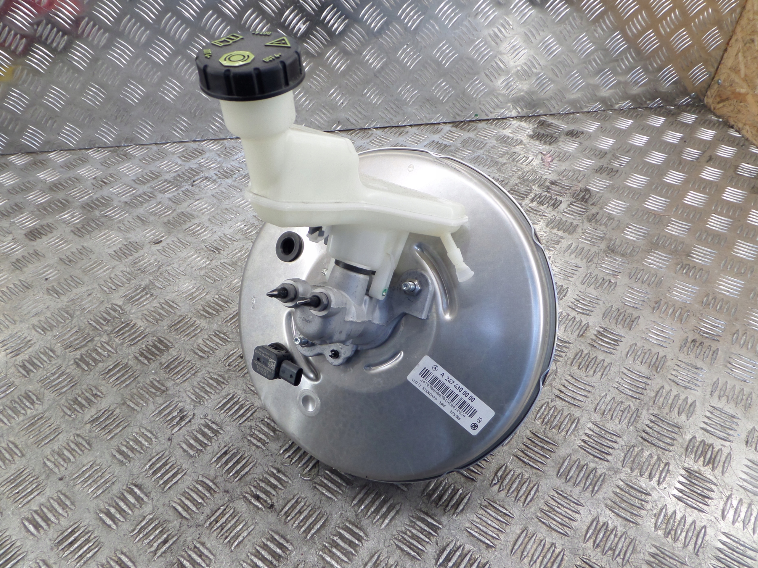 Servo Frein Servo frein A-KLASA W177 A35 AMG 2.0 A2474300000