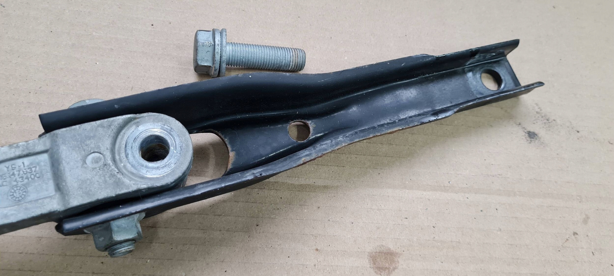 Q3 83A Supporto staffa cambio ingranaggi 2.0 TFSI 5Q0199855C