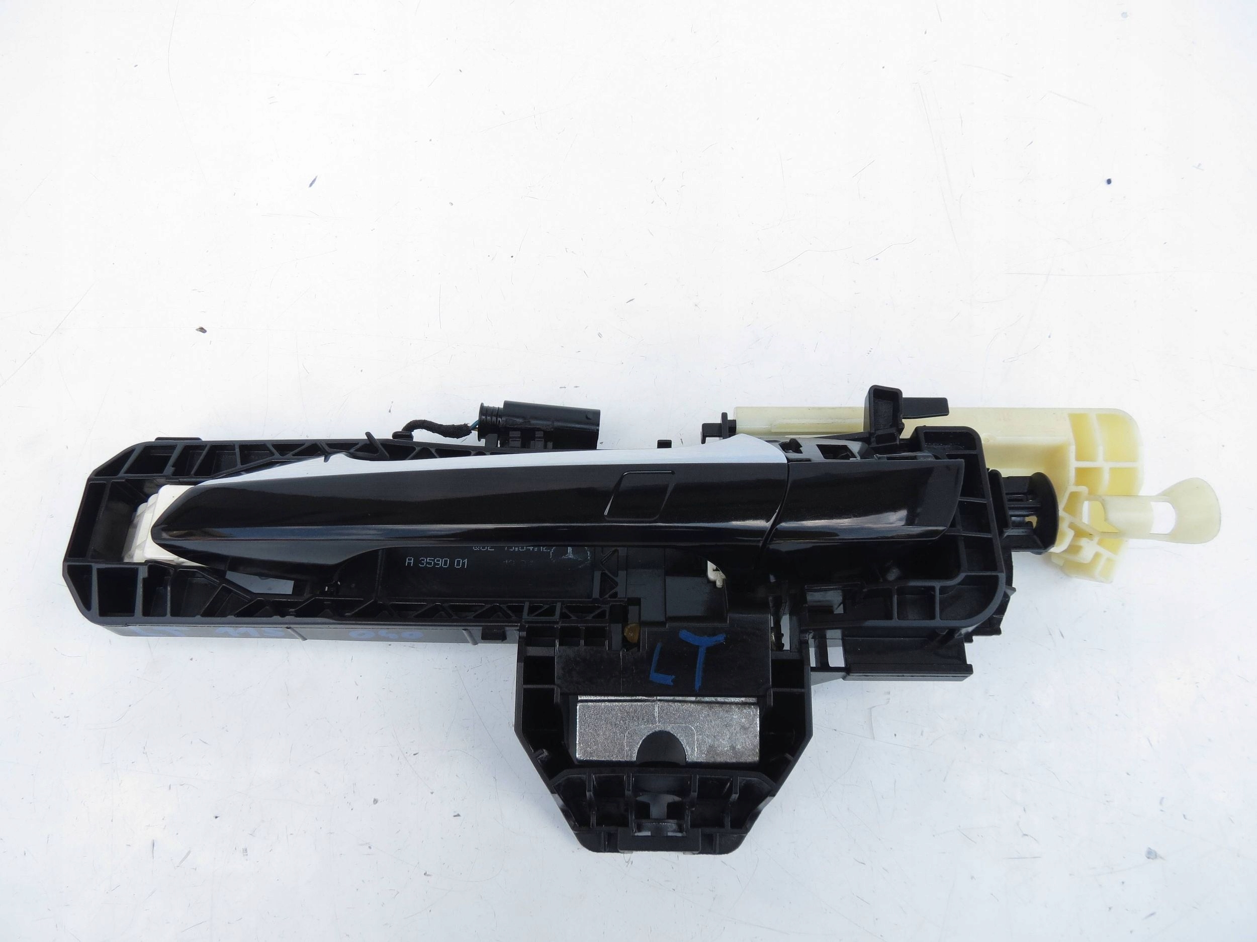 handle door left rear part MERCEDES CLS W218