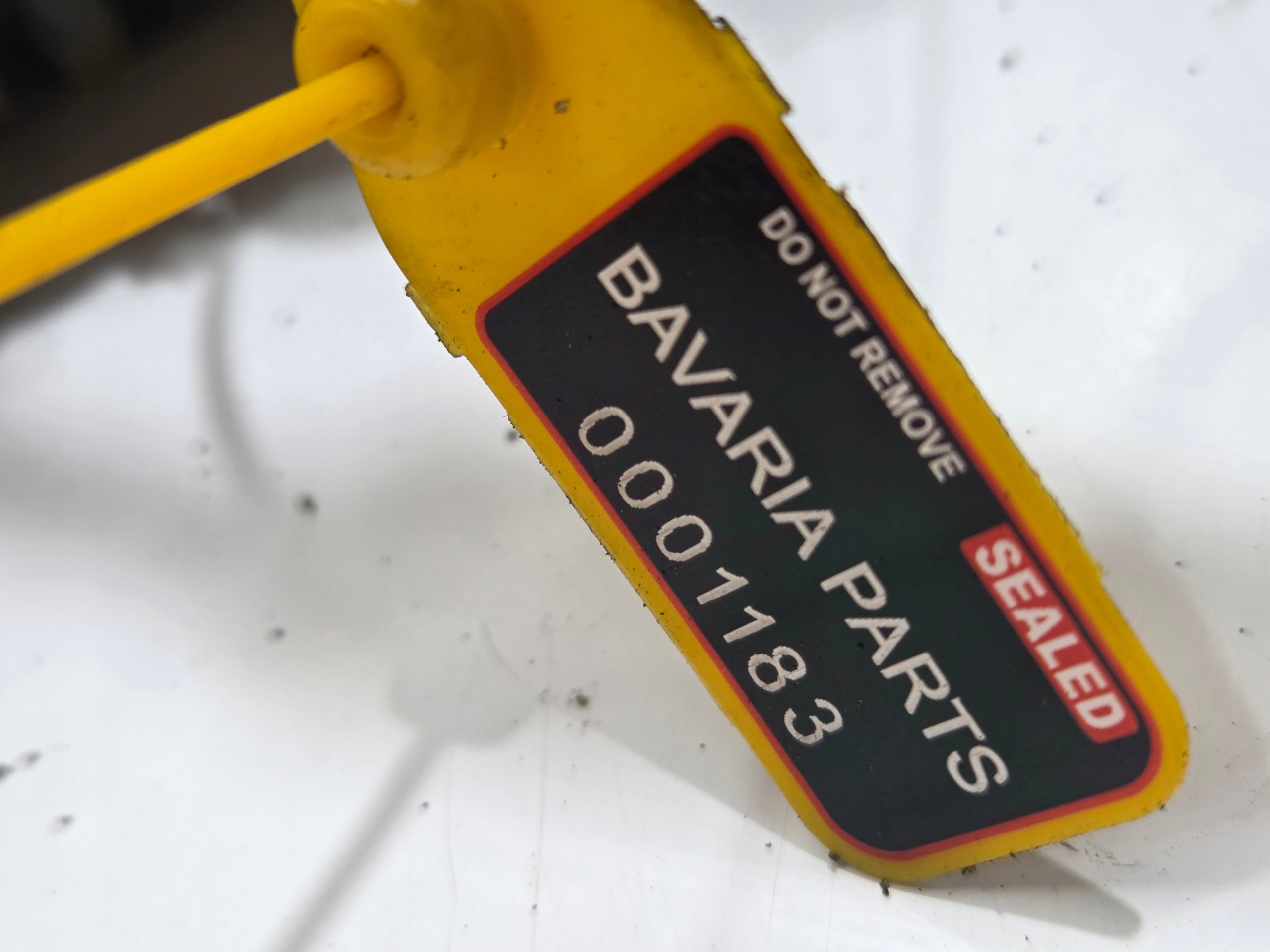 servo control BMW E60 E61 6777475 EUROPA