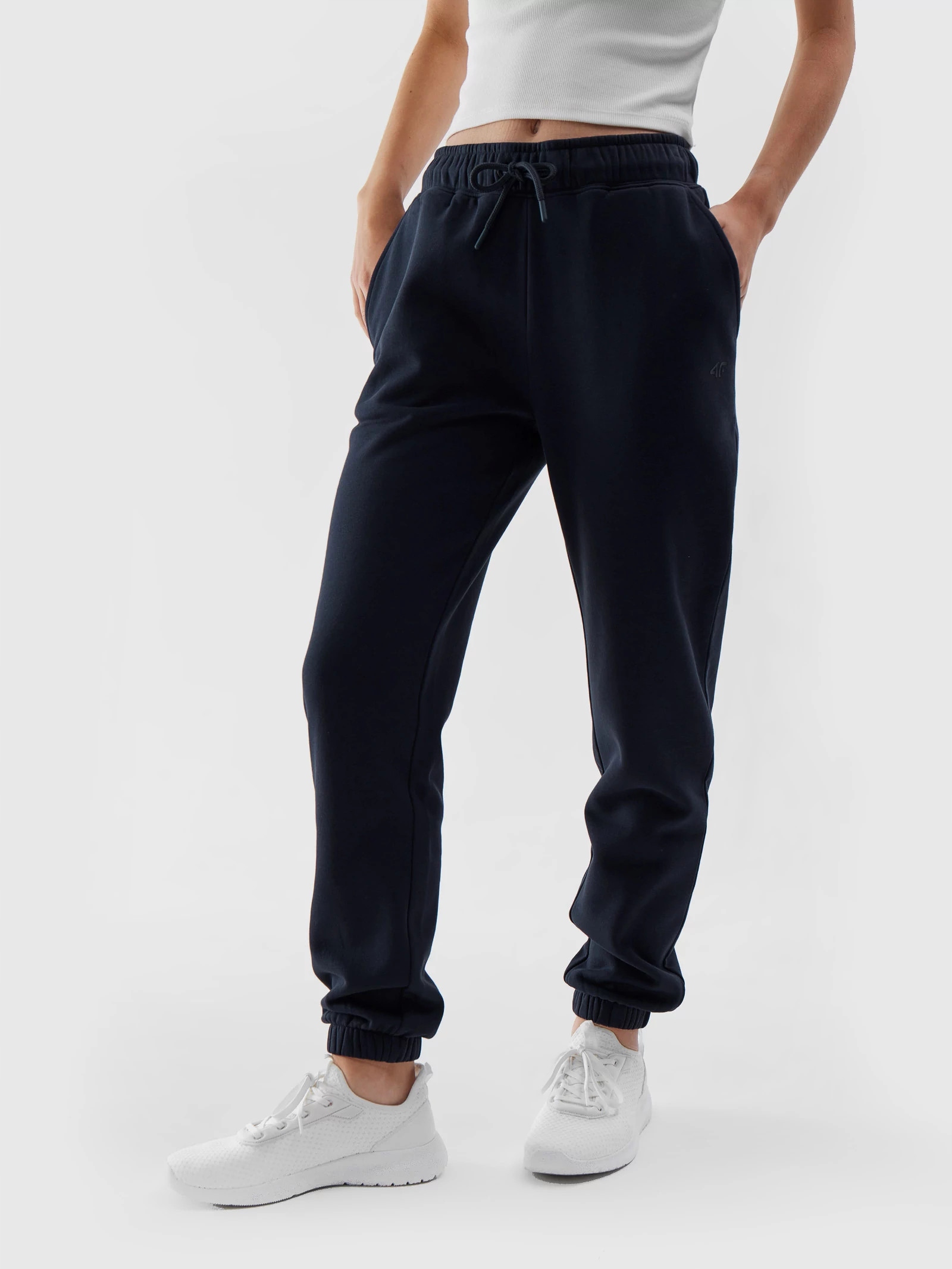 Spodnie dresowe damskie 4F F475 r. XL Marka 4F
