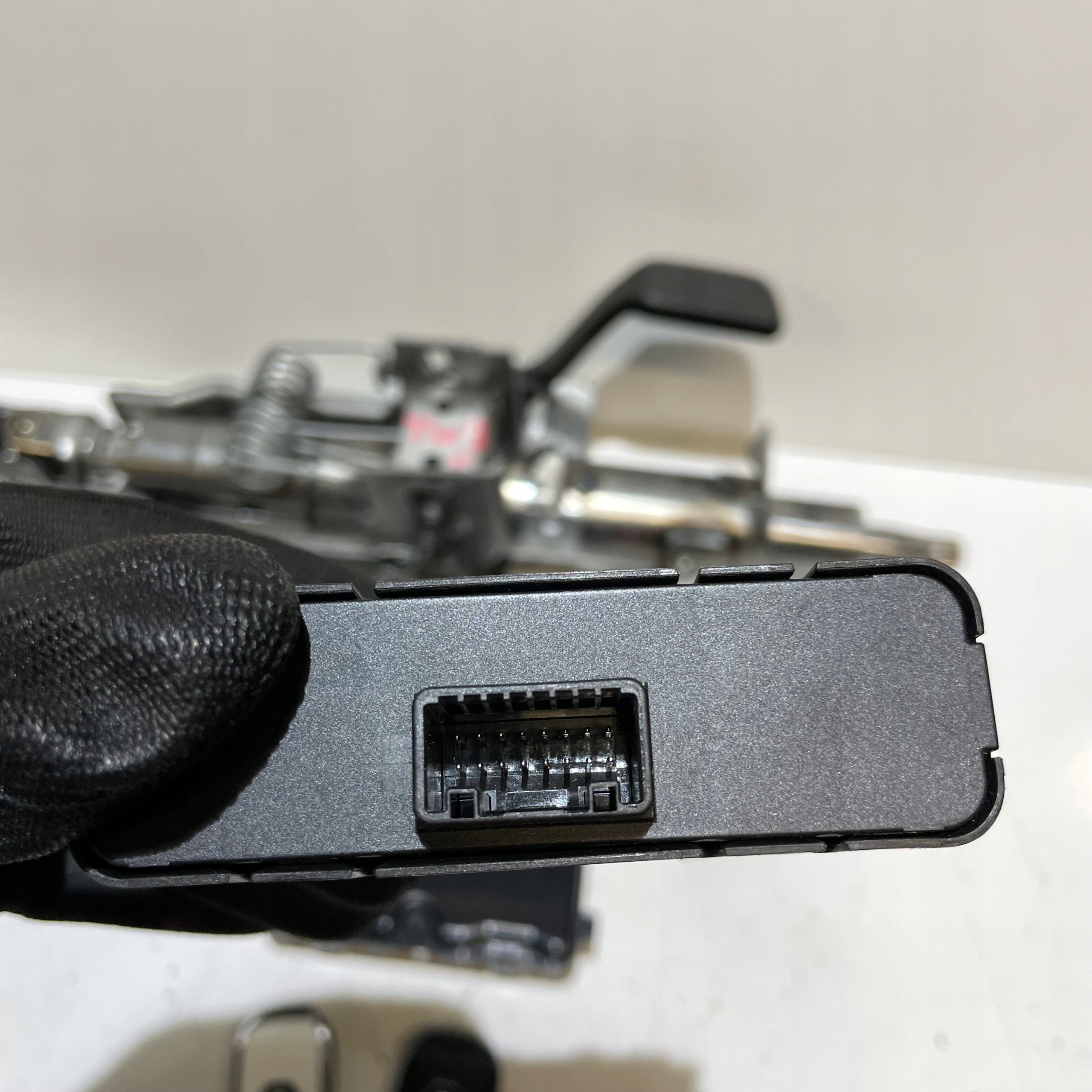 RENAULT TWINGO III Z.E. ELEKTRYK COMPUTER IGNITION