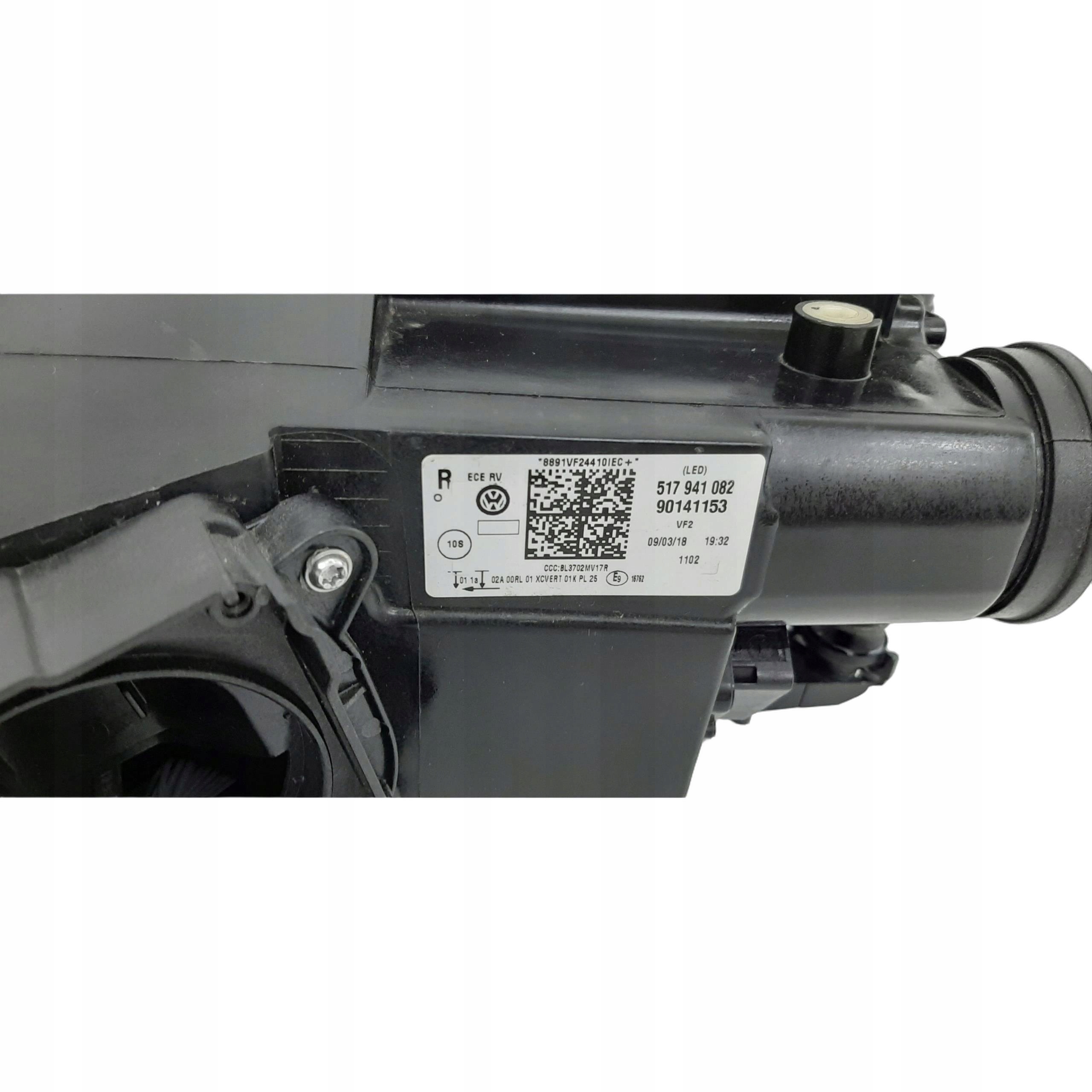 light right front VW SPORTSVAN LIFT 18R 517941082