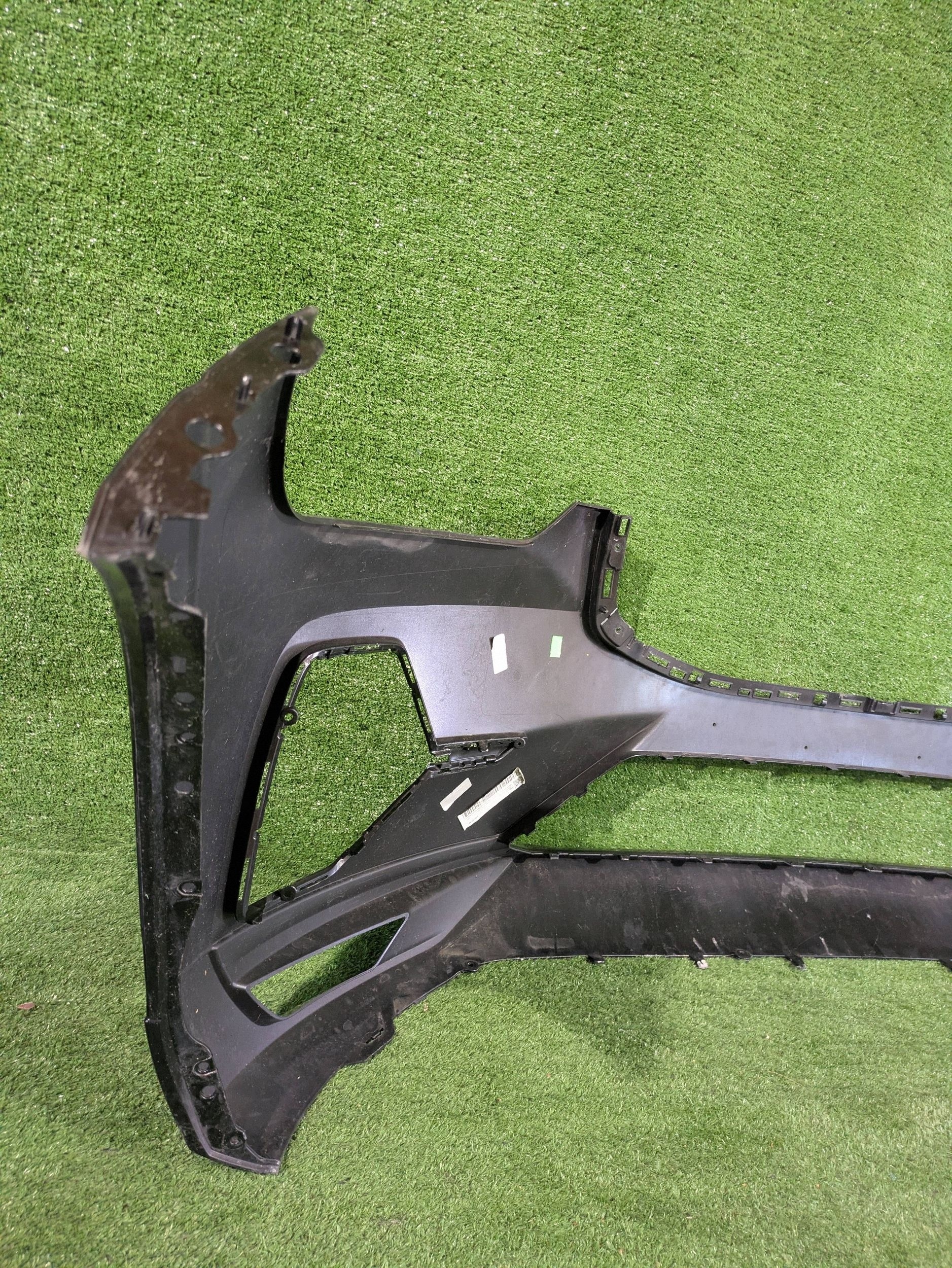 front bumper front VOLVO XC60 II LIFT 21- NR.Z9656