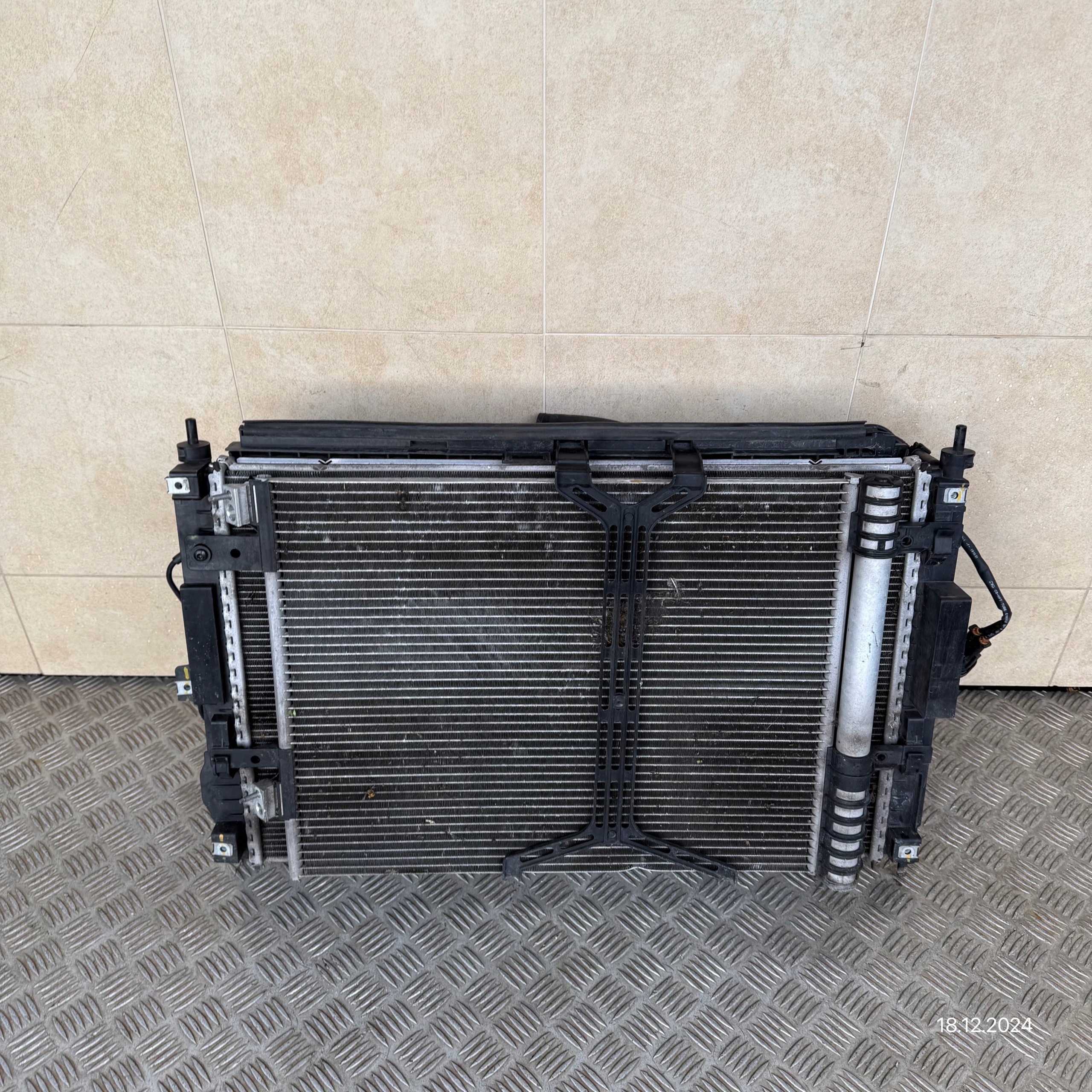 radiator PEUGEOT 5008 II 2019 ROK