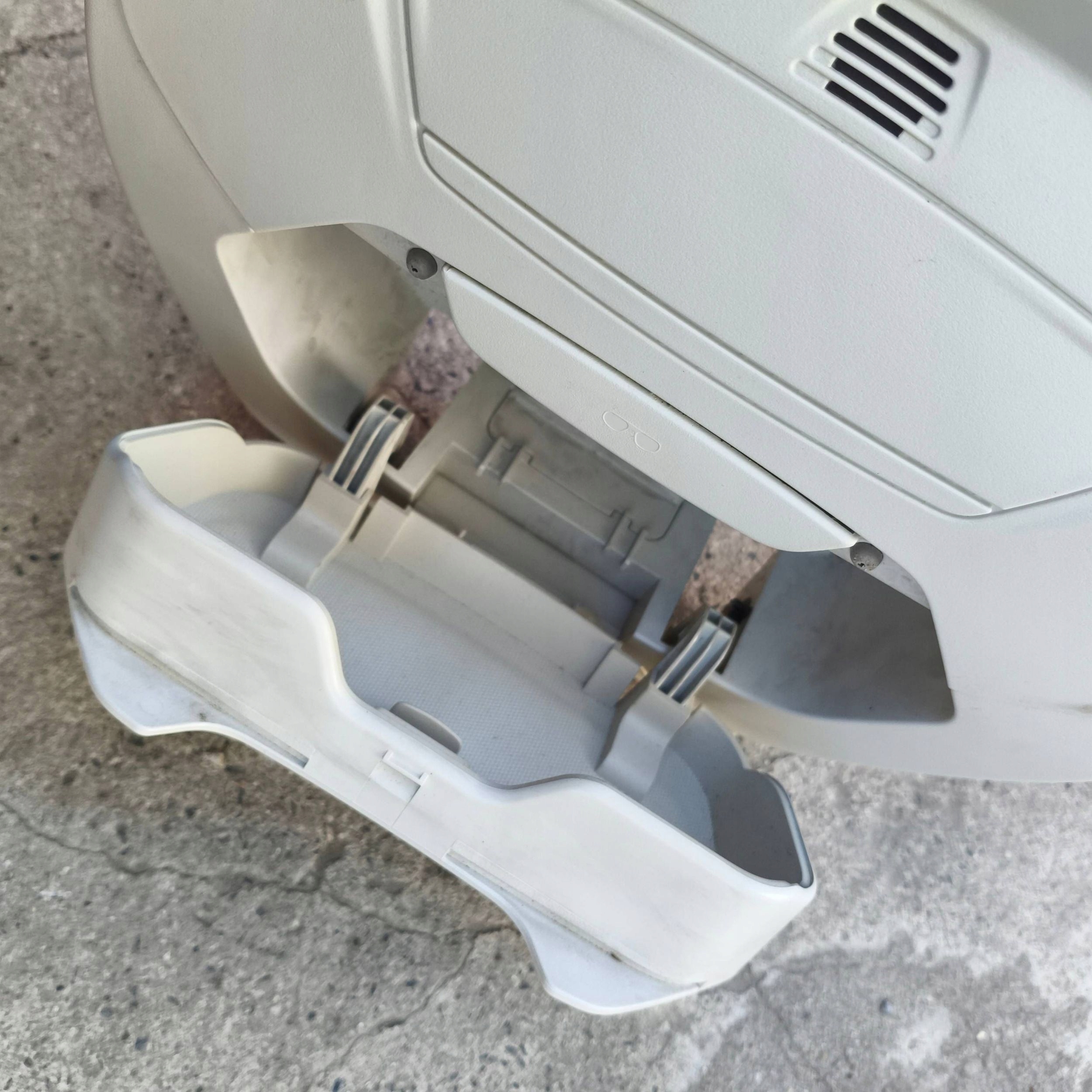 Ford Kuga MK2 II passenger compartment for okulary mikrofon