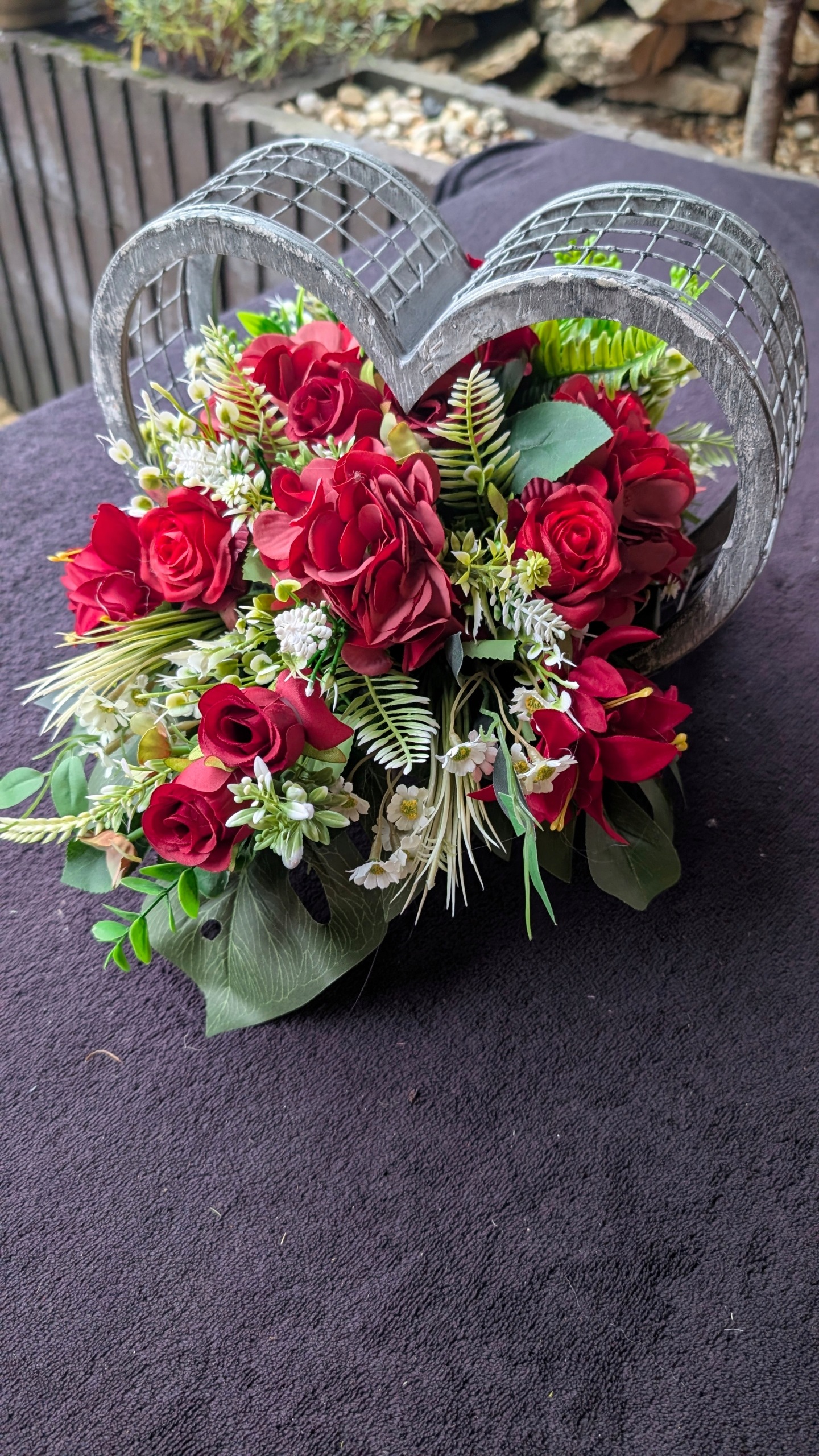 Kompozice Na Hrob Pomník Koš Síť Srdce Den Matek Všech Svatých