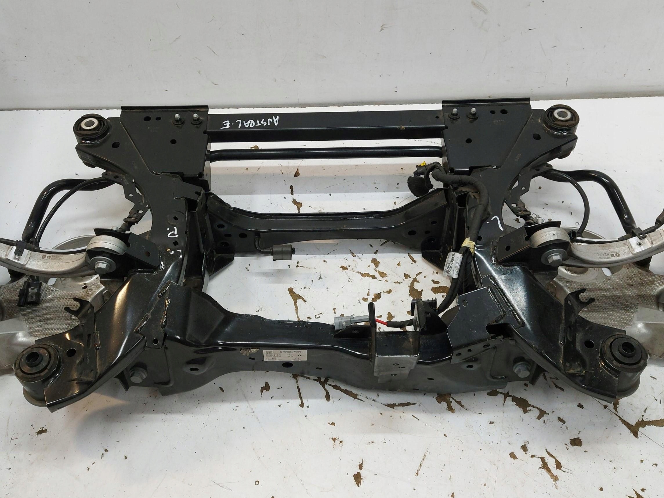 RENAULT Austral E Vorderachsträger träger Achsträger Achsträgers heck 4control