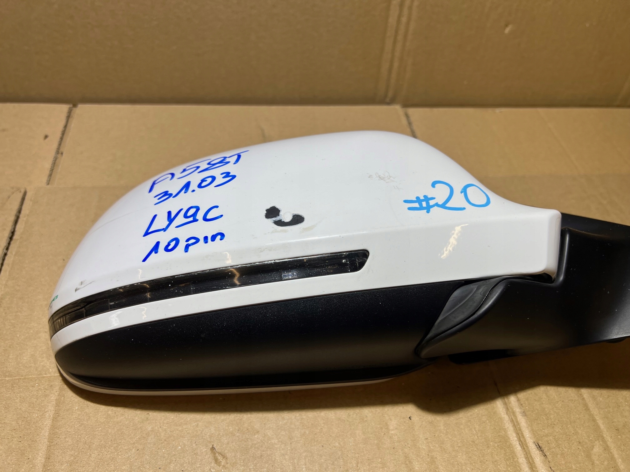 AUDI A5 8T 3D COUPE LY9C mirror right 10 PIN EUROPA