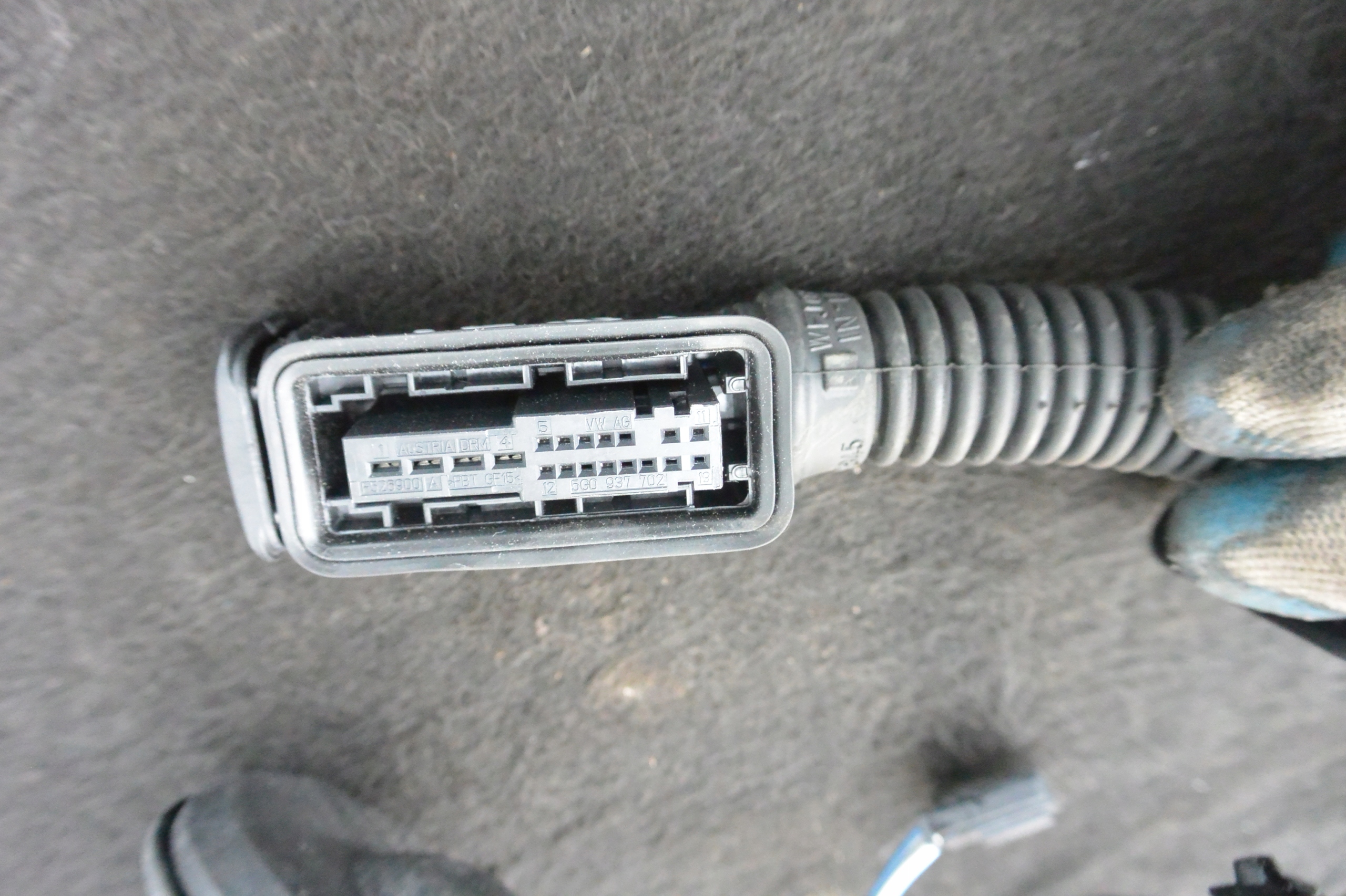 bundle wiring door left rear part VW TOUAREG III