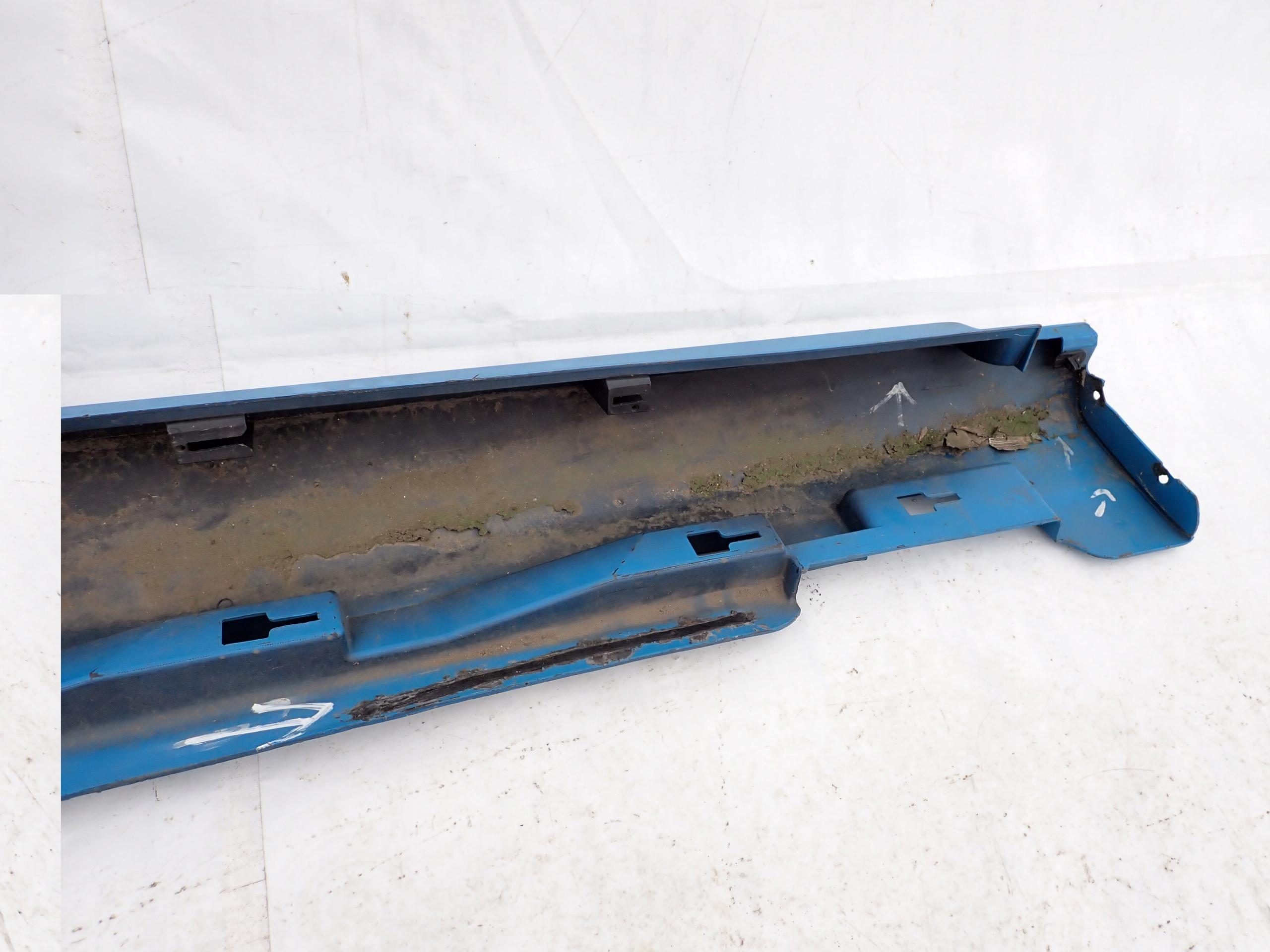 VOLVO V40 12-> threshold left moulding threshold left